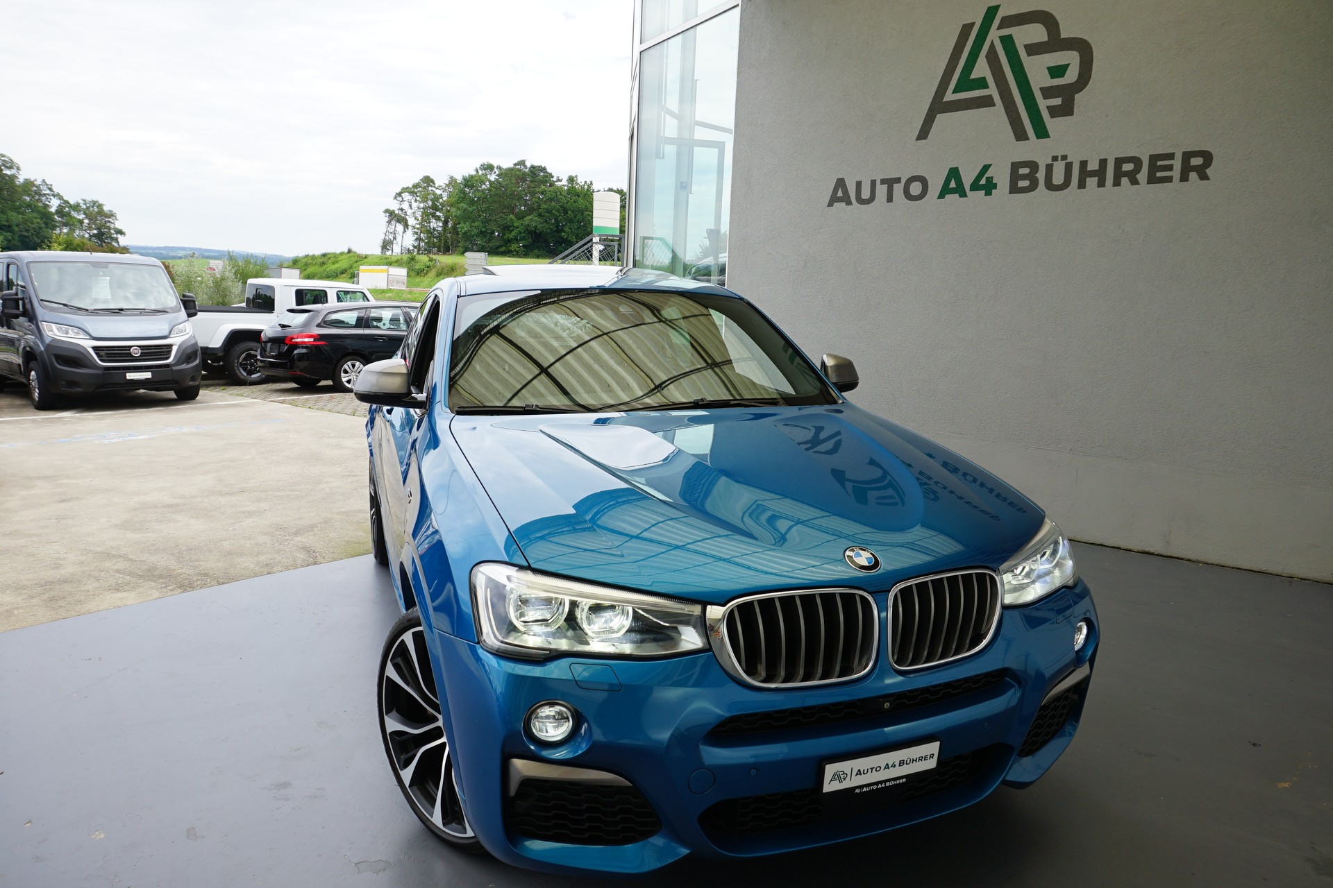 BMW X4 M 40i 360 PS xDrive 100% BENZINER !!-image-2