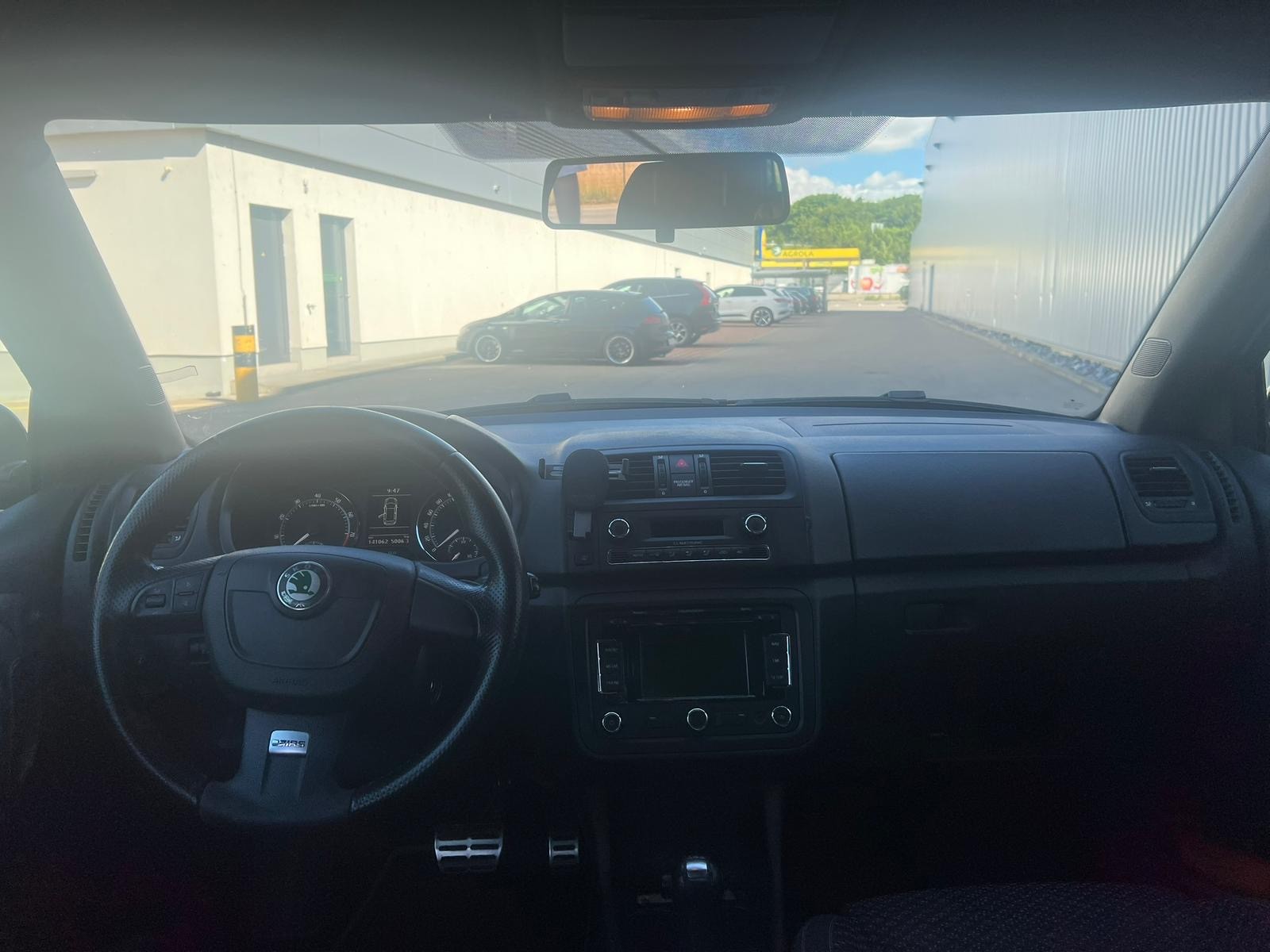SKODA Fabia 1.4 TSI RS DSG-image-3