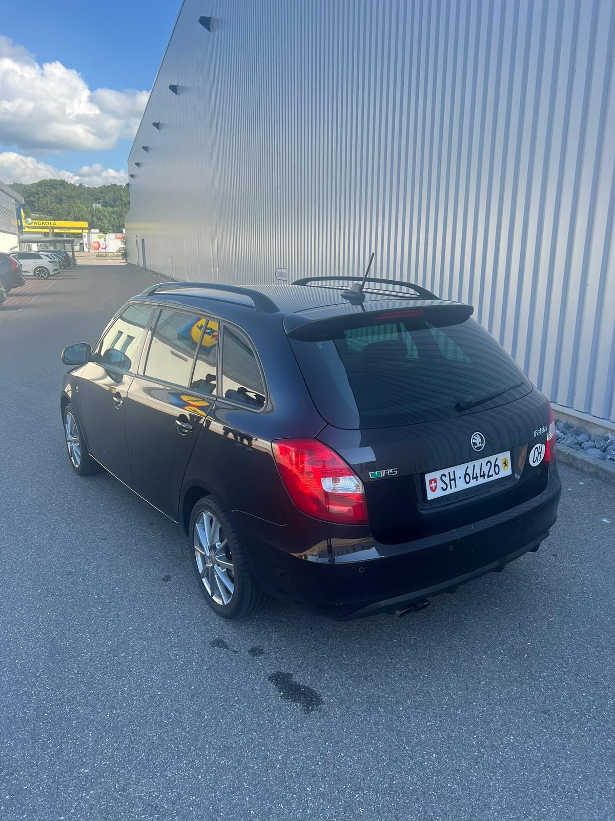 SKODA Fabia 1.4 TSI RS DSG-image-1