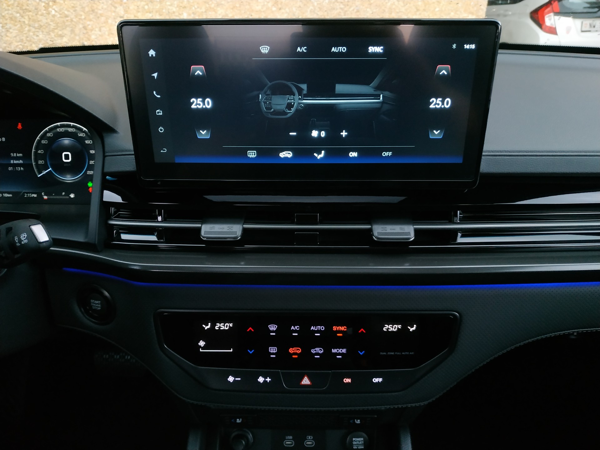 KGM-SsangYong Musso 2.2 Blackline 4WD Automat-image-17