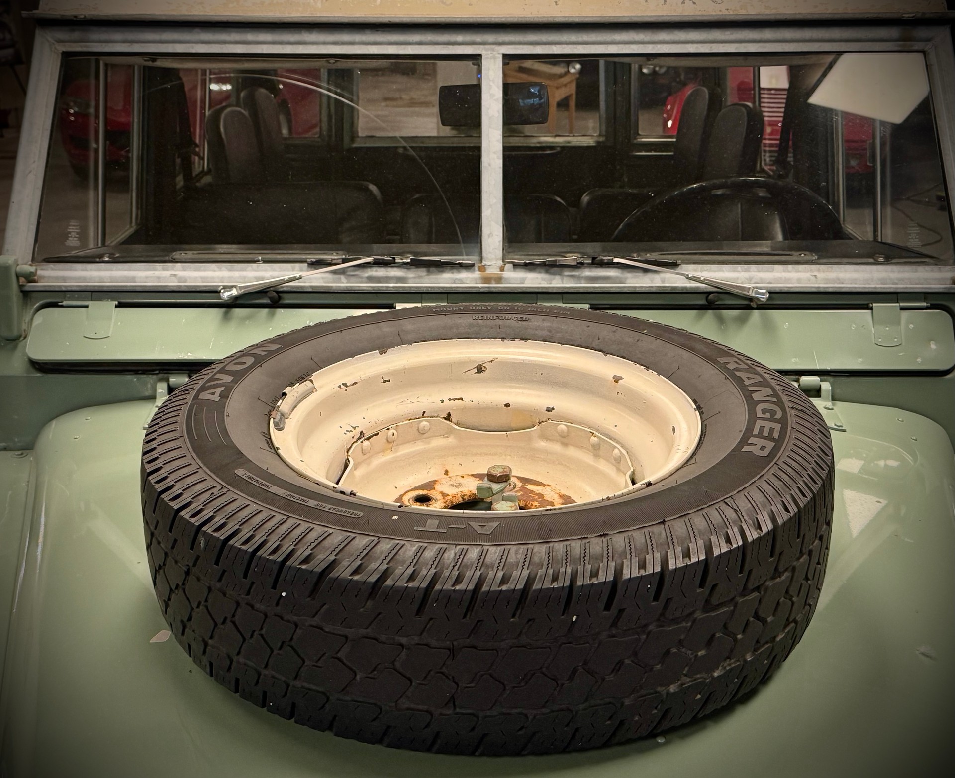 LAND ROVER 88 mit Tropendach-image-4