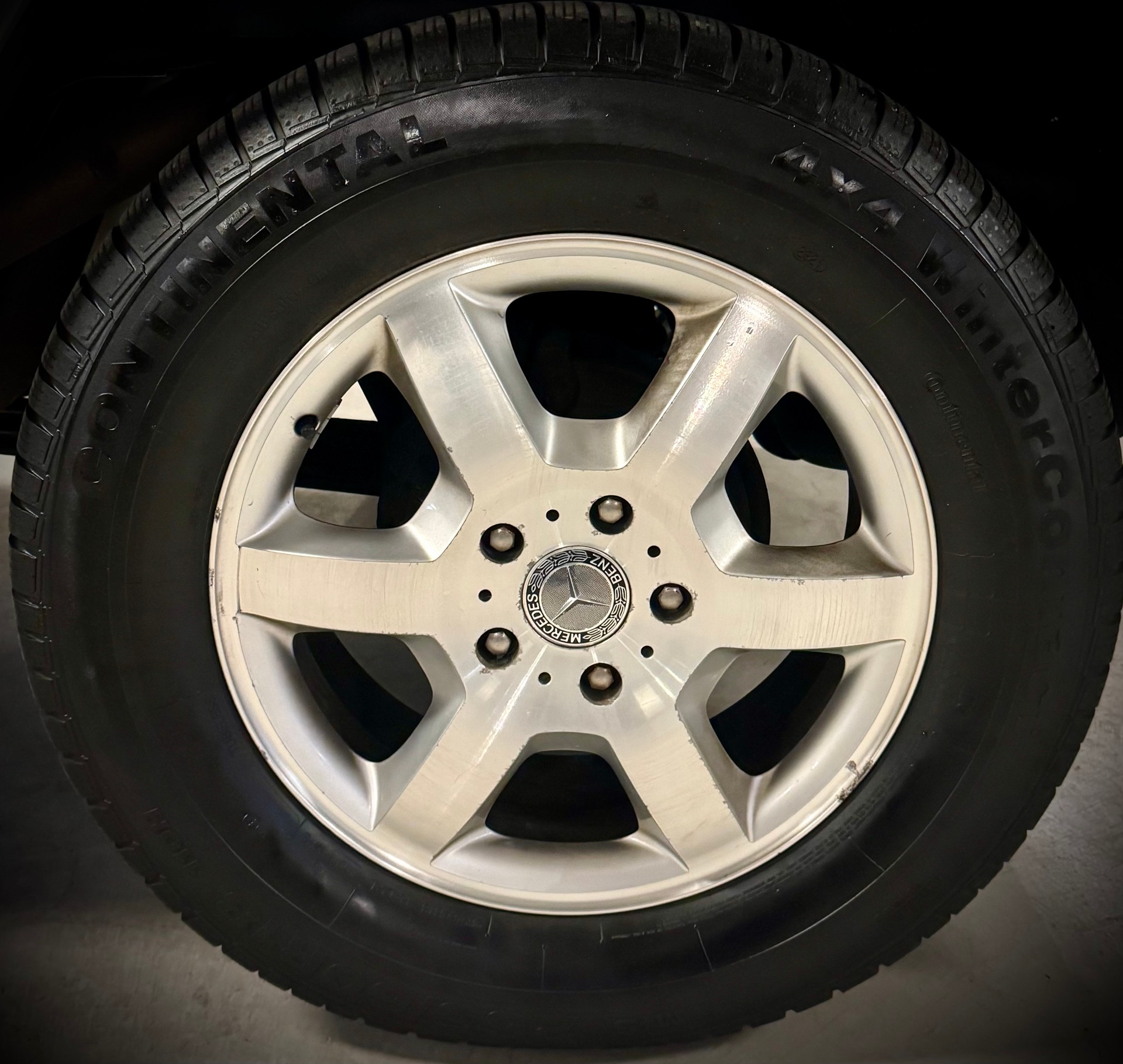 MERCEDES-BENZ Frisch restauriert in Nardo Grau-image-15