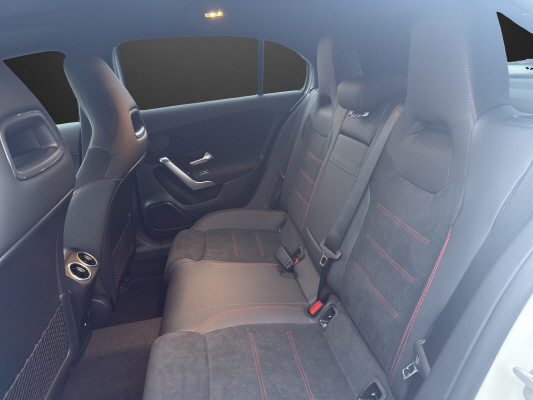 MERCEDES-BENZ A 220 d 8G-DCT-image-9