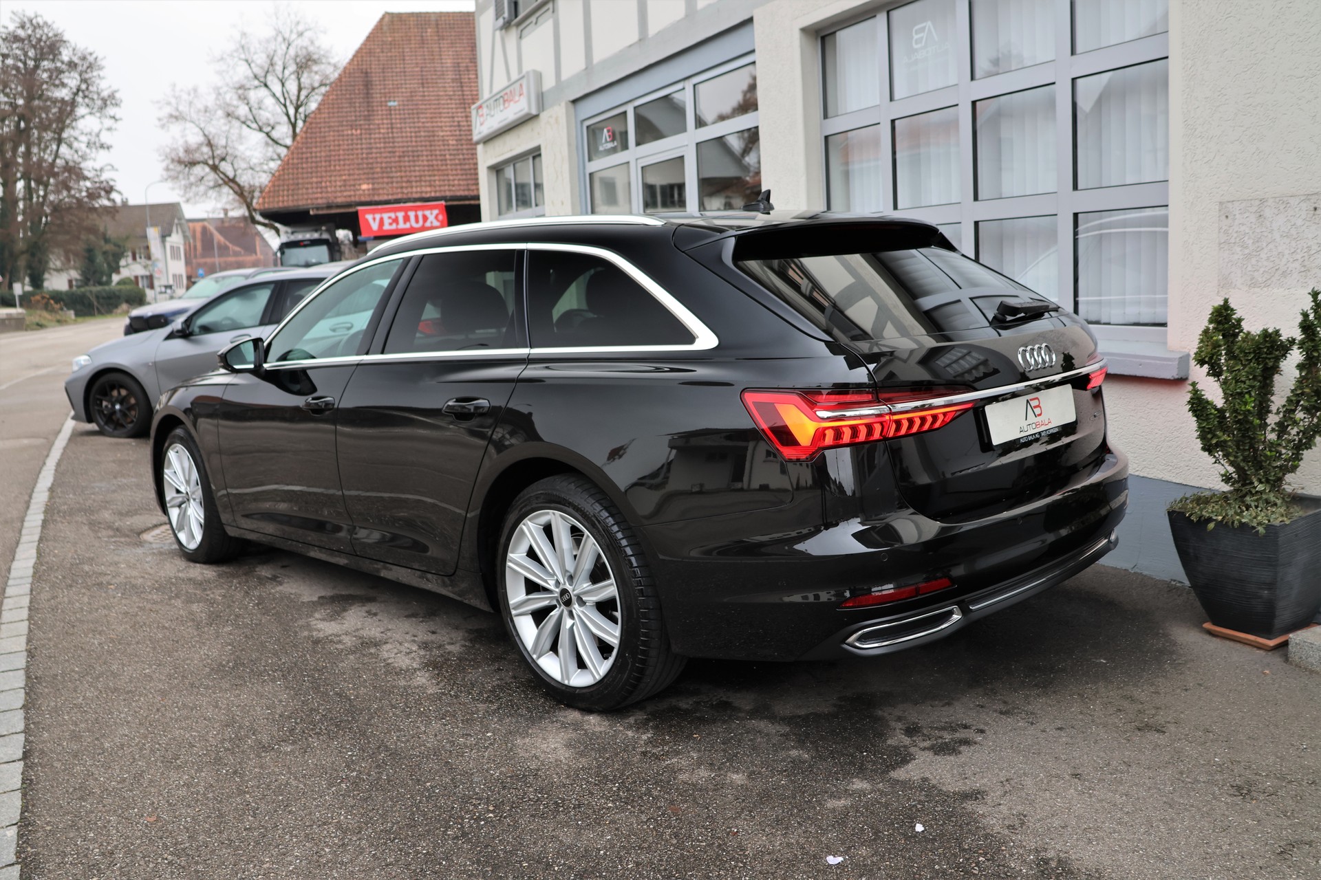 AUDI A6 Avant 55 TFSI Sport quattro S-tronic (CH)-image-5
