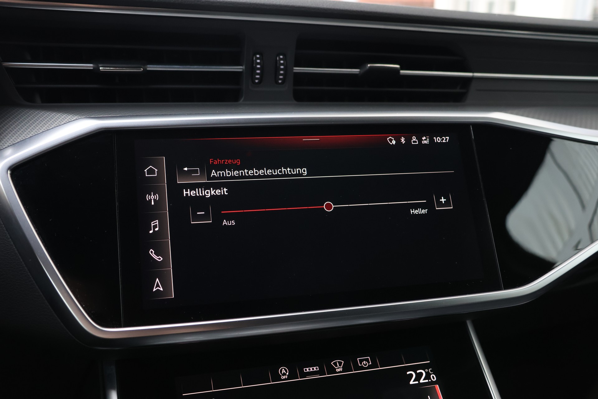 AUDI A6 Avant 55 TFSI Sport quattro S-tronic (CH)-image-17
