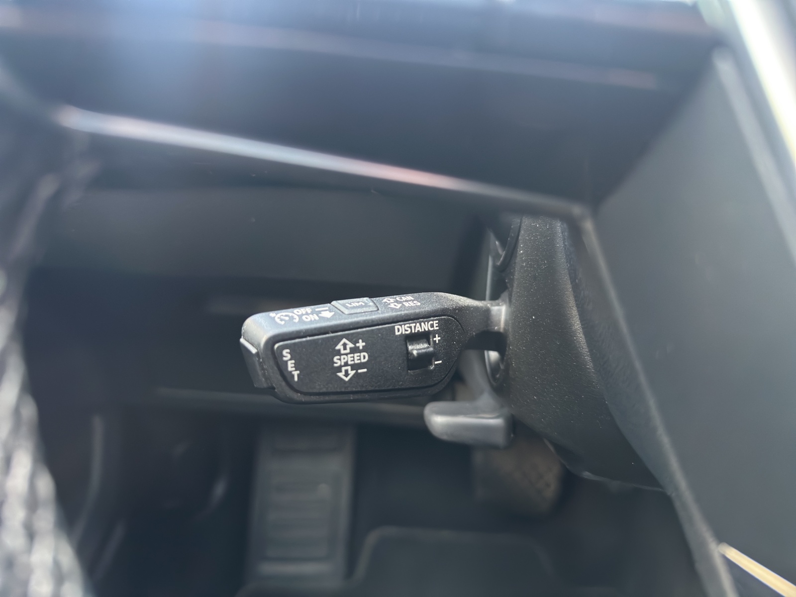 AUDI e-tron 55 S Line Black Edition quattro-image-16