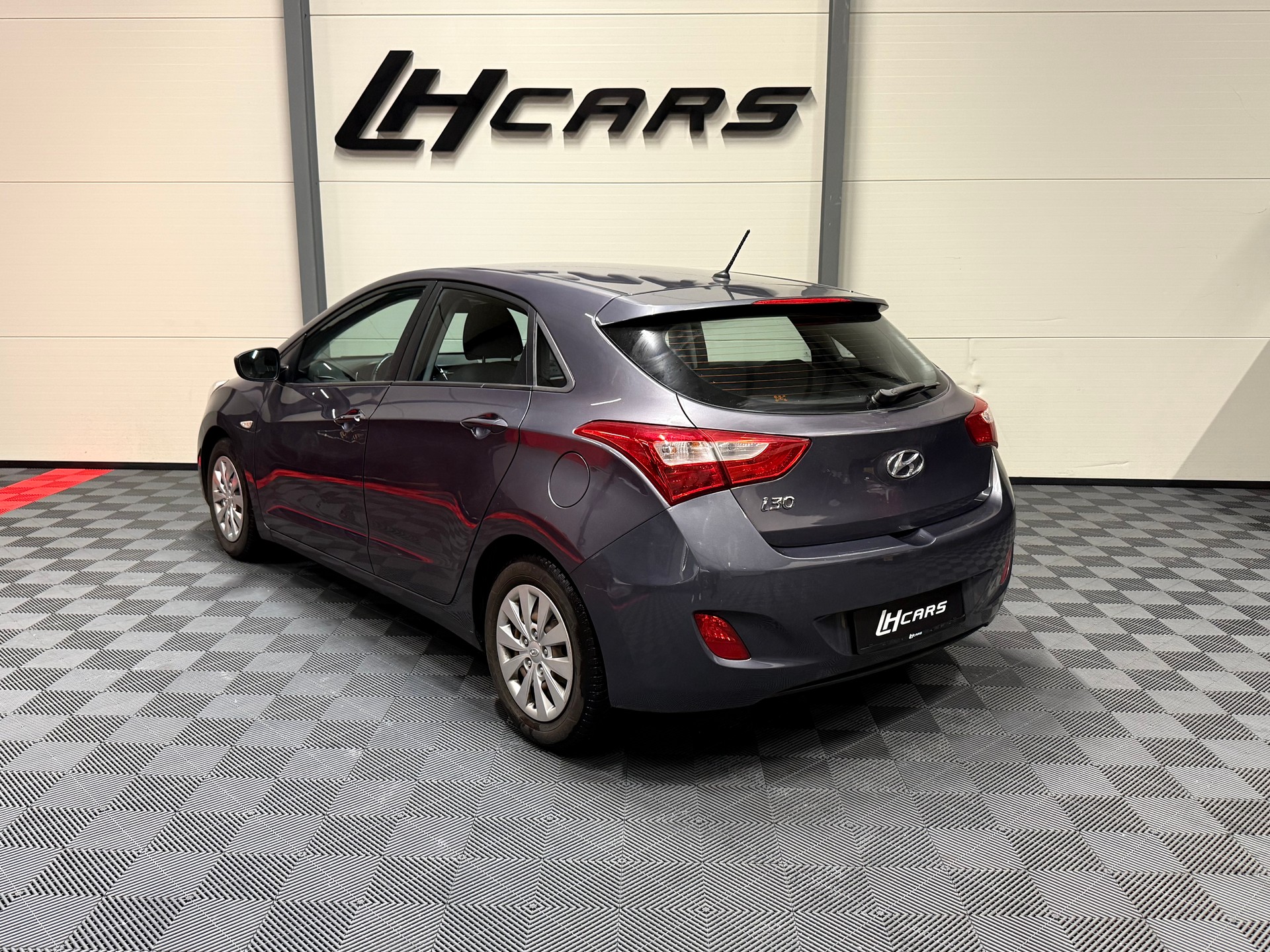 HYUNDAI i30 1.4 Pica-image-2