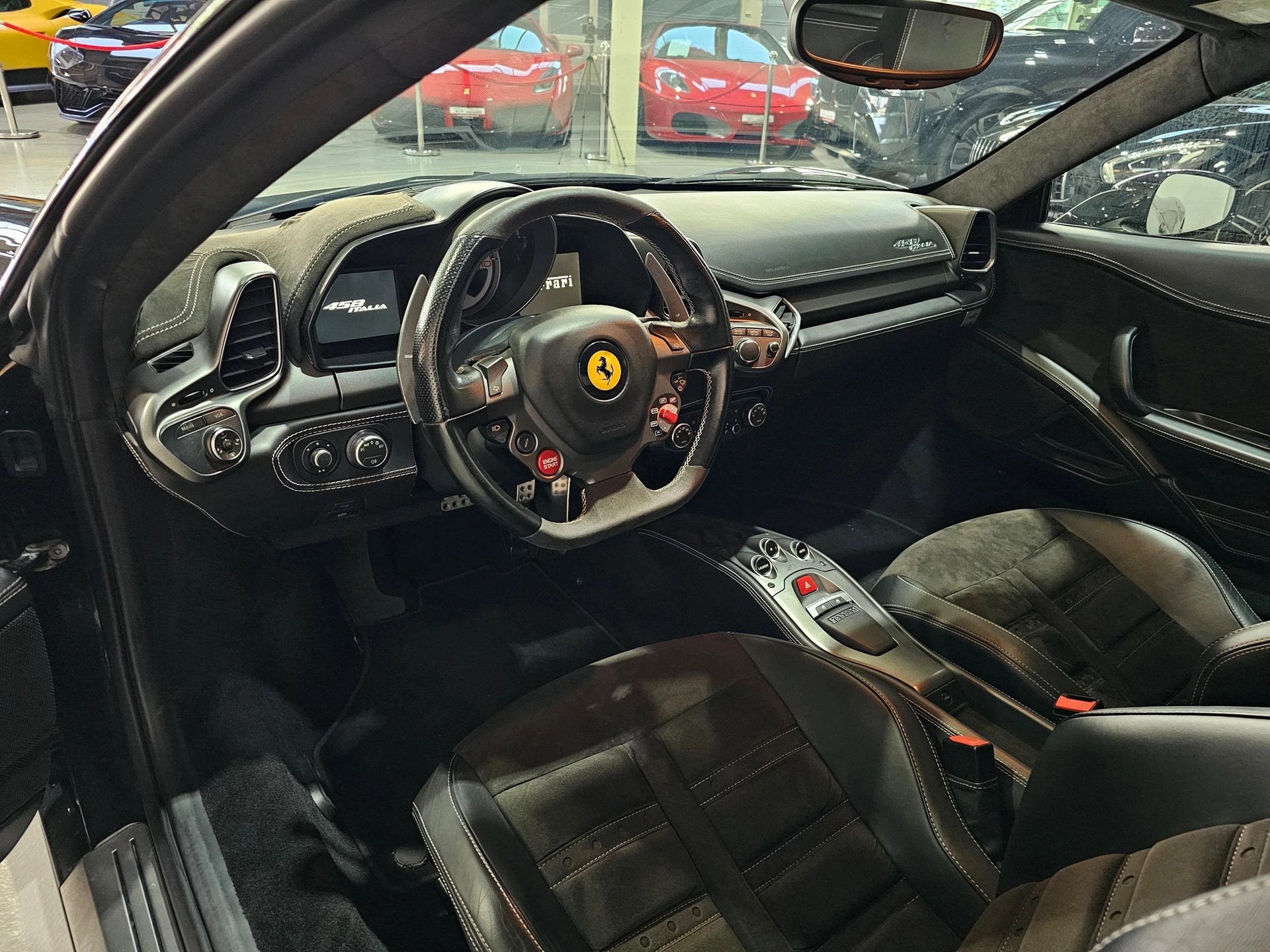 FERRARI 458 4.5 Italia-image-13