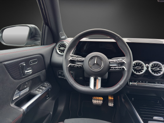 MERCEDES-BENZ EQB 350 4M Swiss Star-image-7