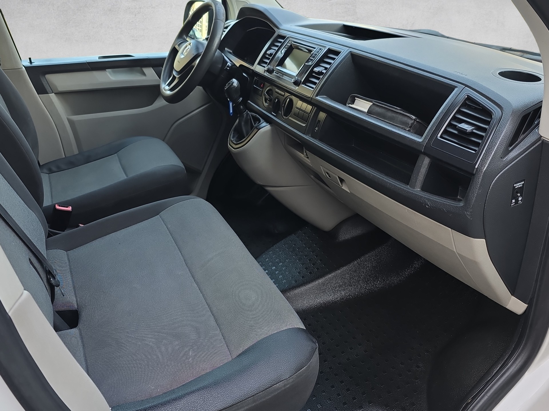 VW T6 2.0 TDI 4Motion-image-7