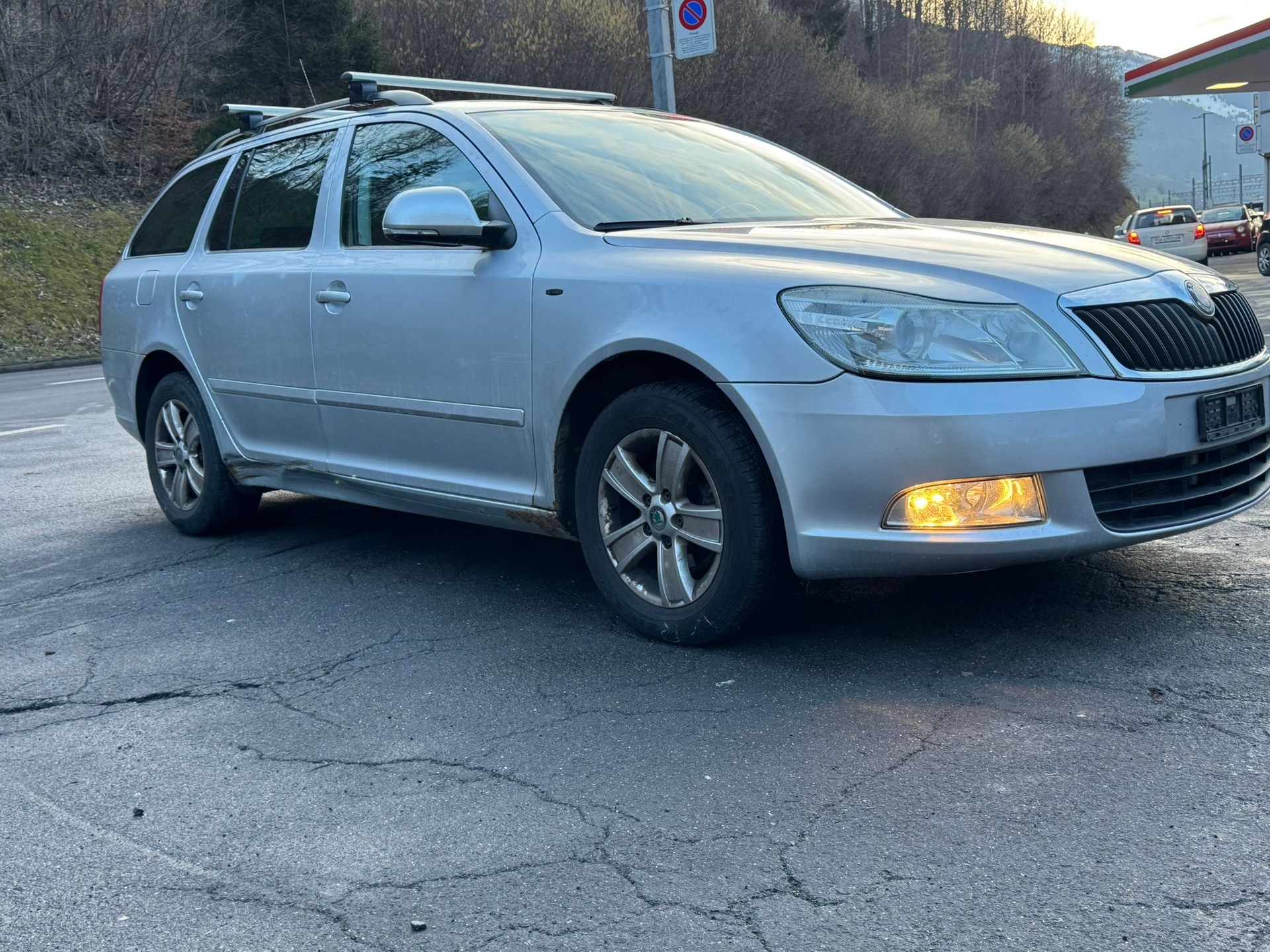 SKODA Octavia Combi 1.9 TDI Swiss Adventure 4x4-image-15
