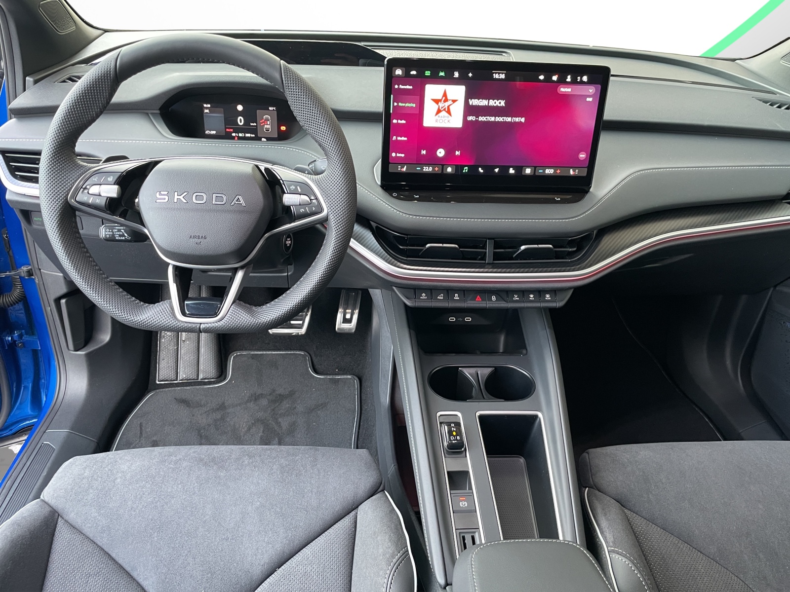 SKODA Enyaq 85 Sportline-image-9