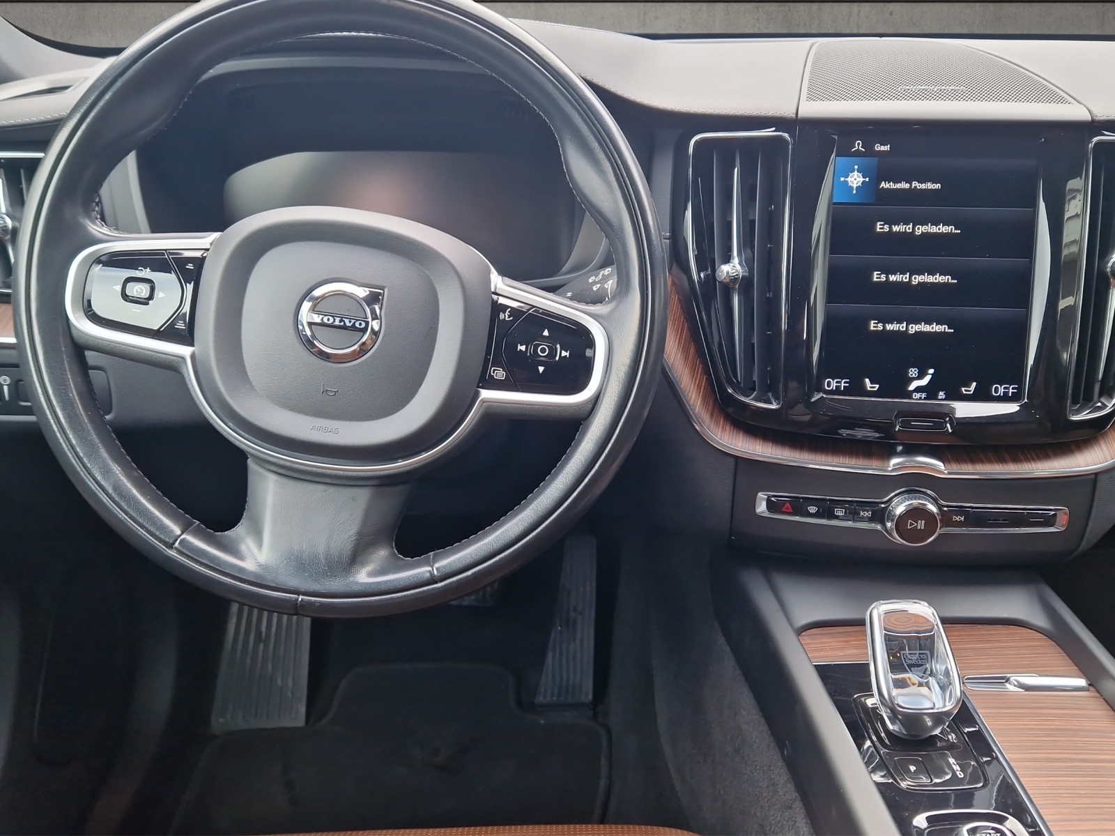 VOLVO XC60 2.0 T8 TE Inscription eAWD-showroom-element-2