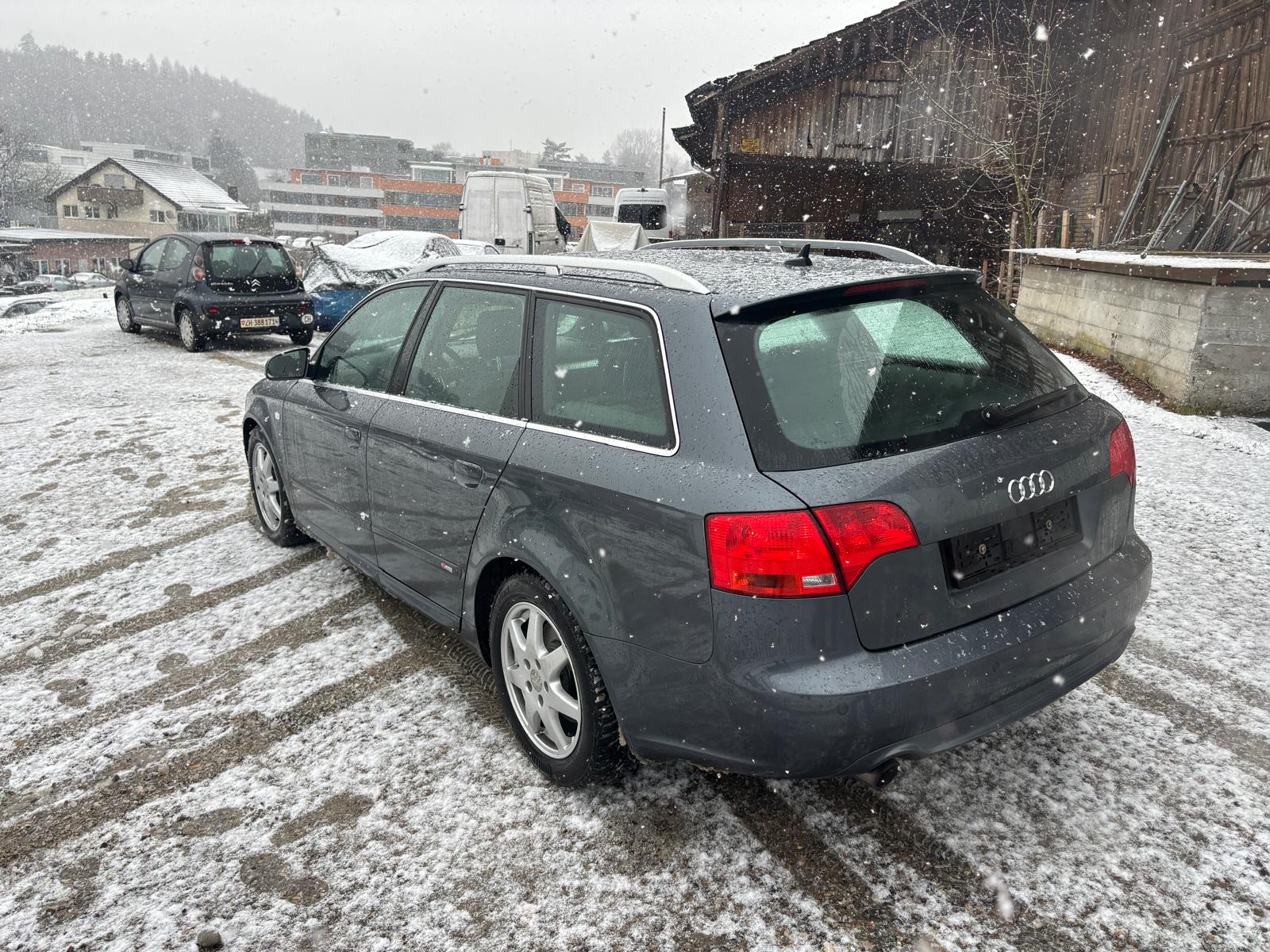 AUDI A4 Avant 2.0 Turbo FSI quattro-image-3