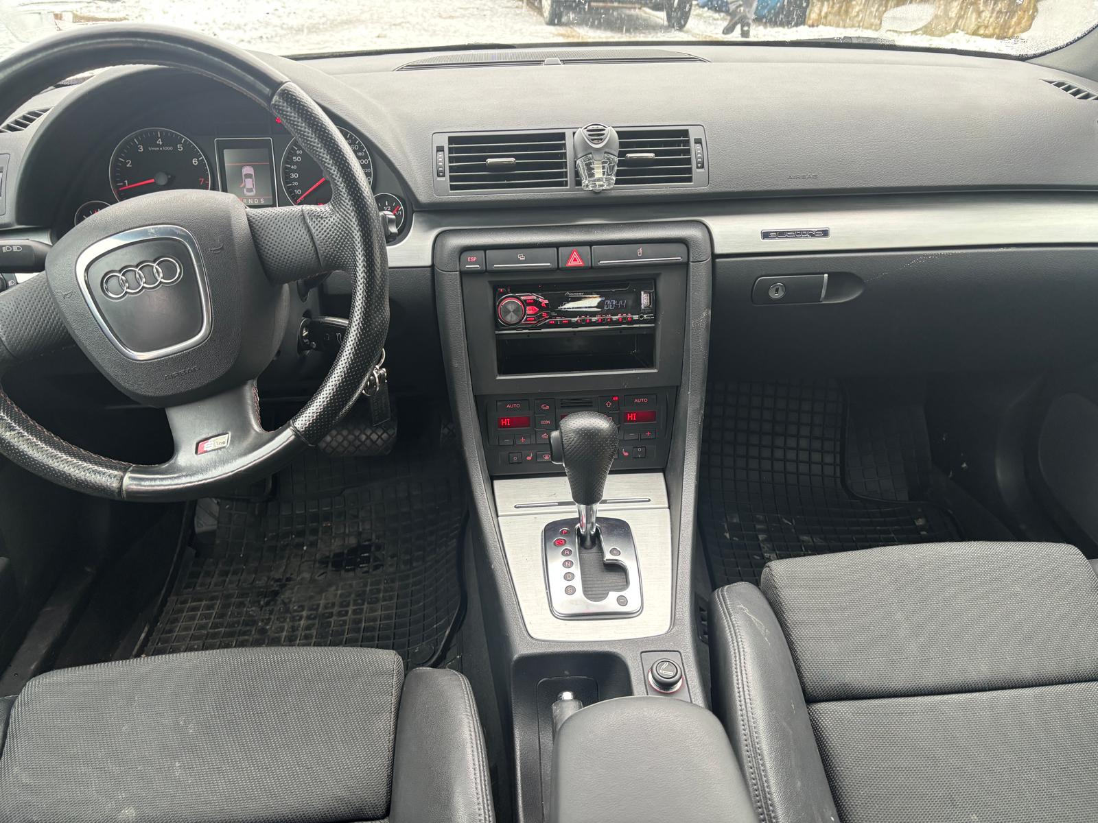 AUDI A4 Avant 2.0 Turbo FSI quattro-image-7