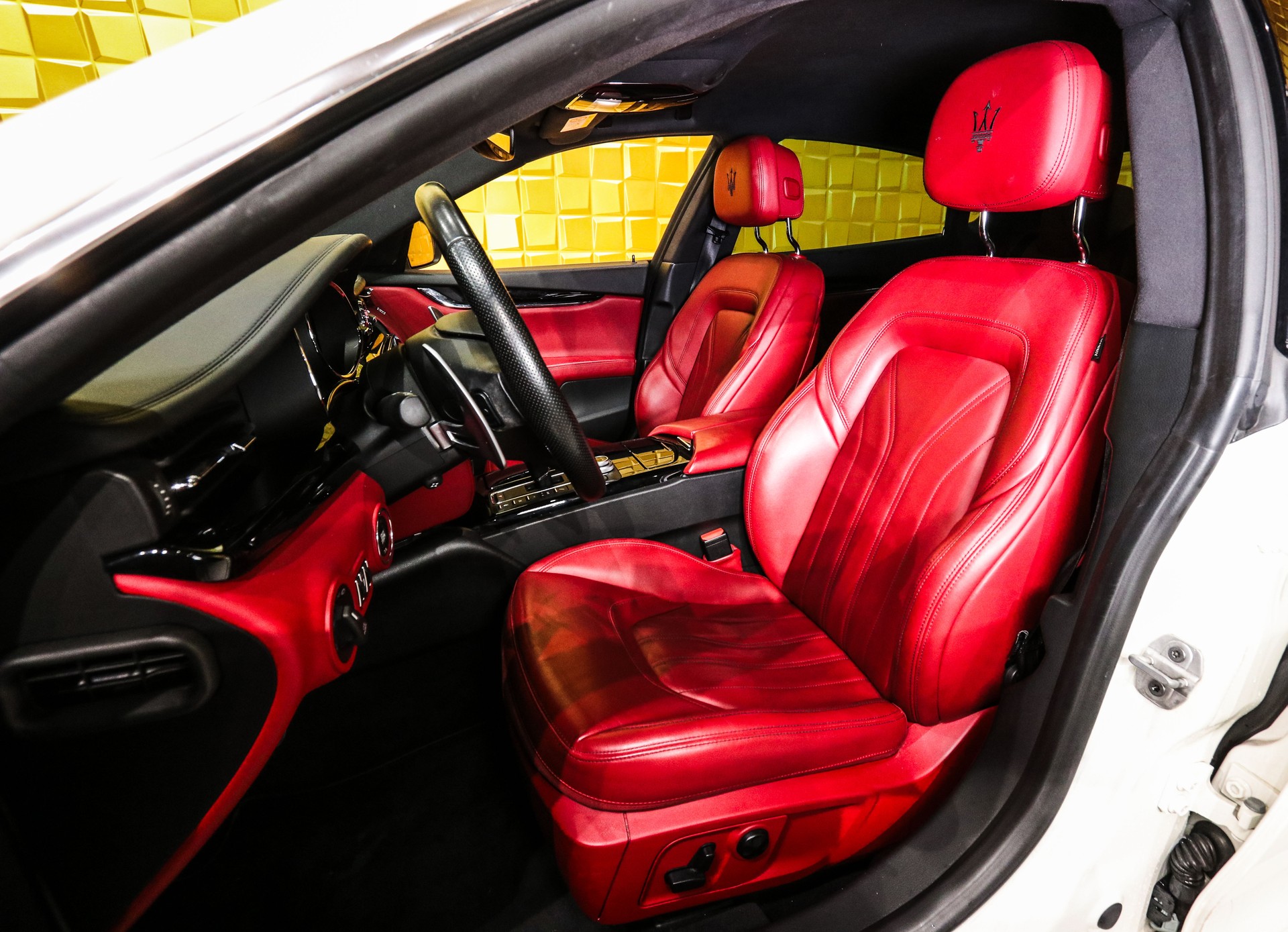 MASERATI Quattroporte 3.0 V6 S Q4 GranSport Automatica-image-10