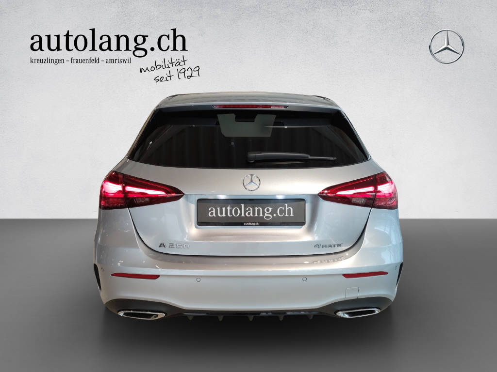 MERCEDES-BENZ A 250 AMG Line 4Matic-image-15
