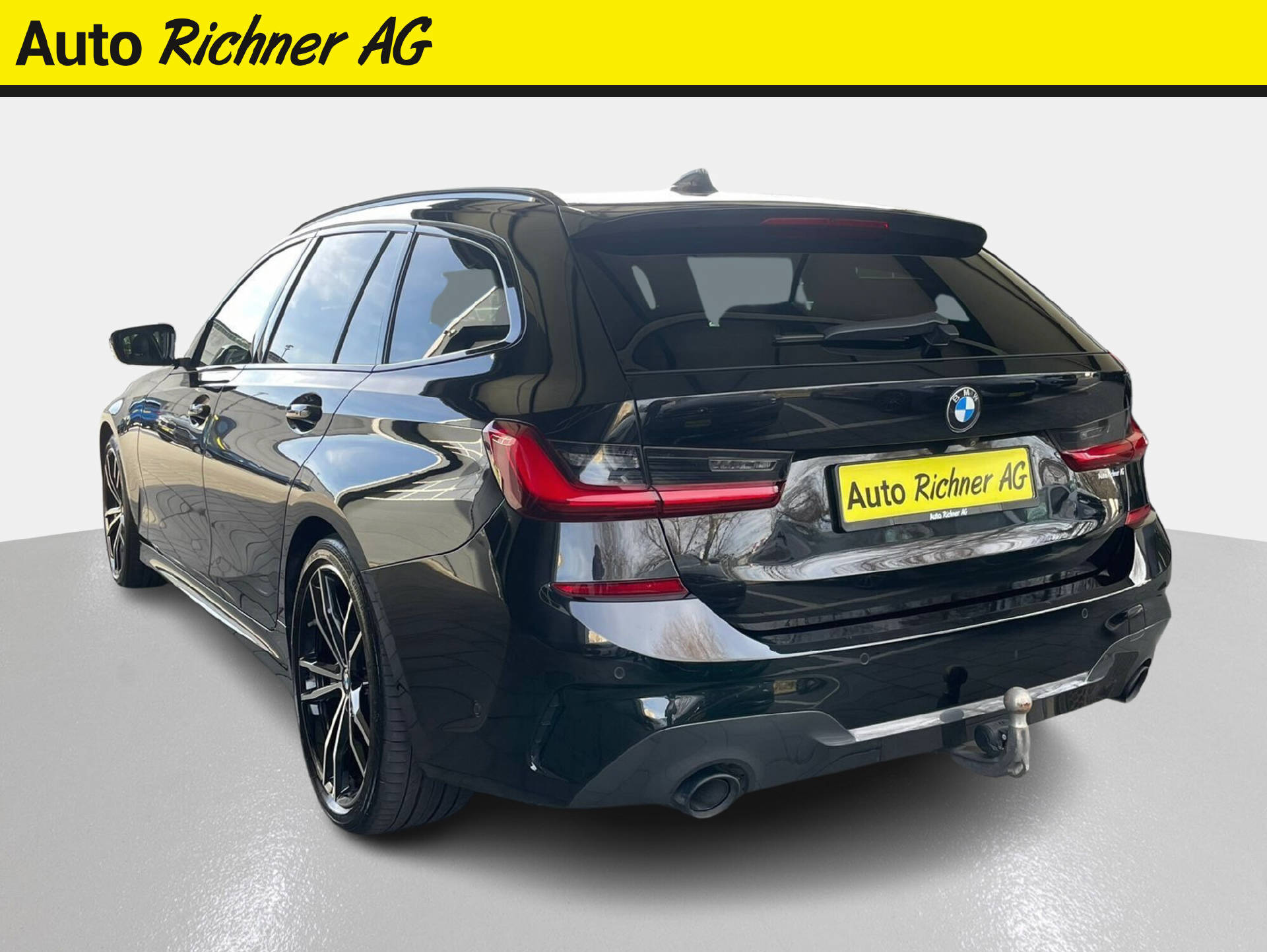 BMW 330d xDrive SAG Touring-image-4