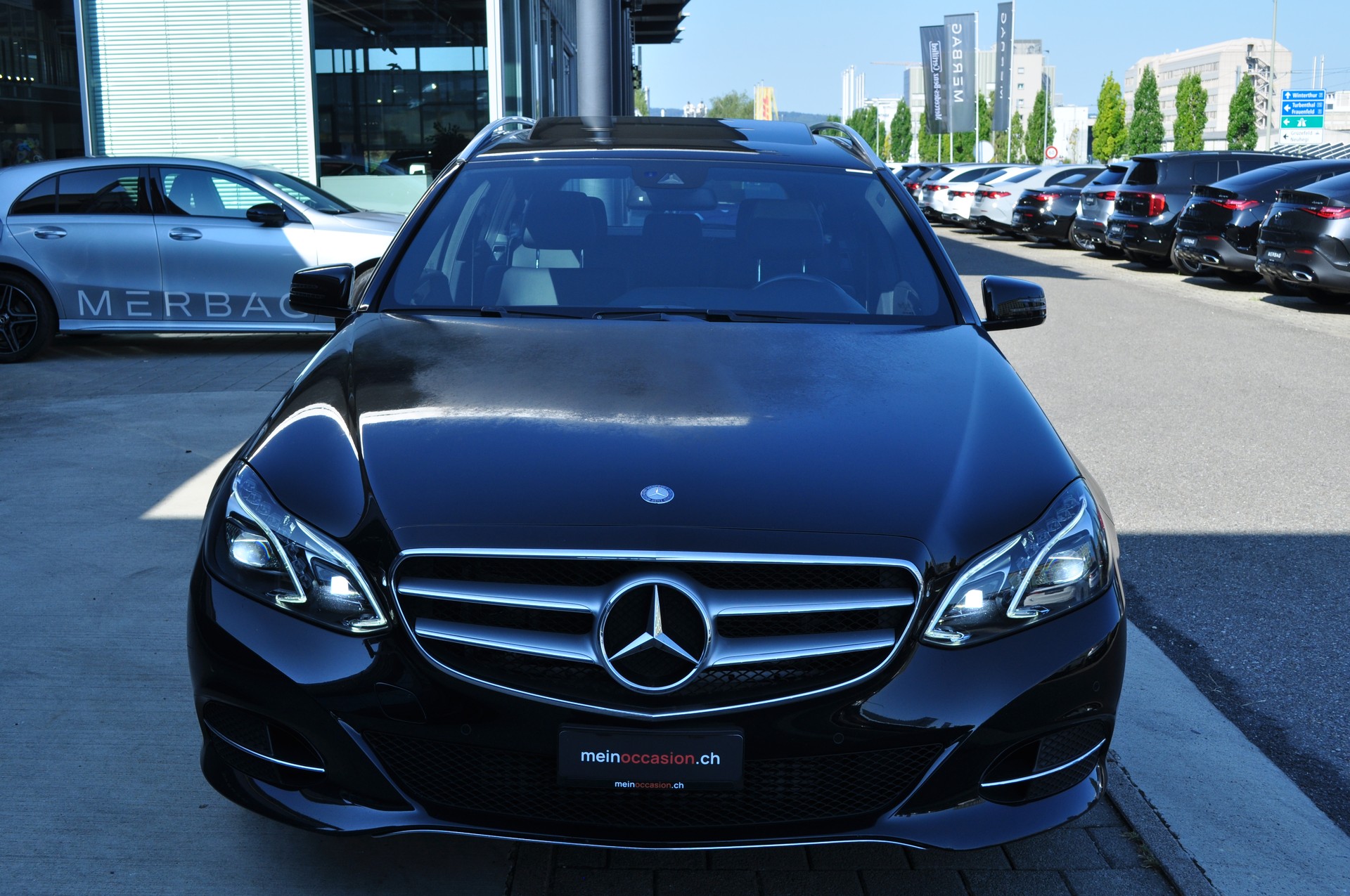 MERCEDES-BENZ E 220 BlueTEC Avantgarde-image-18