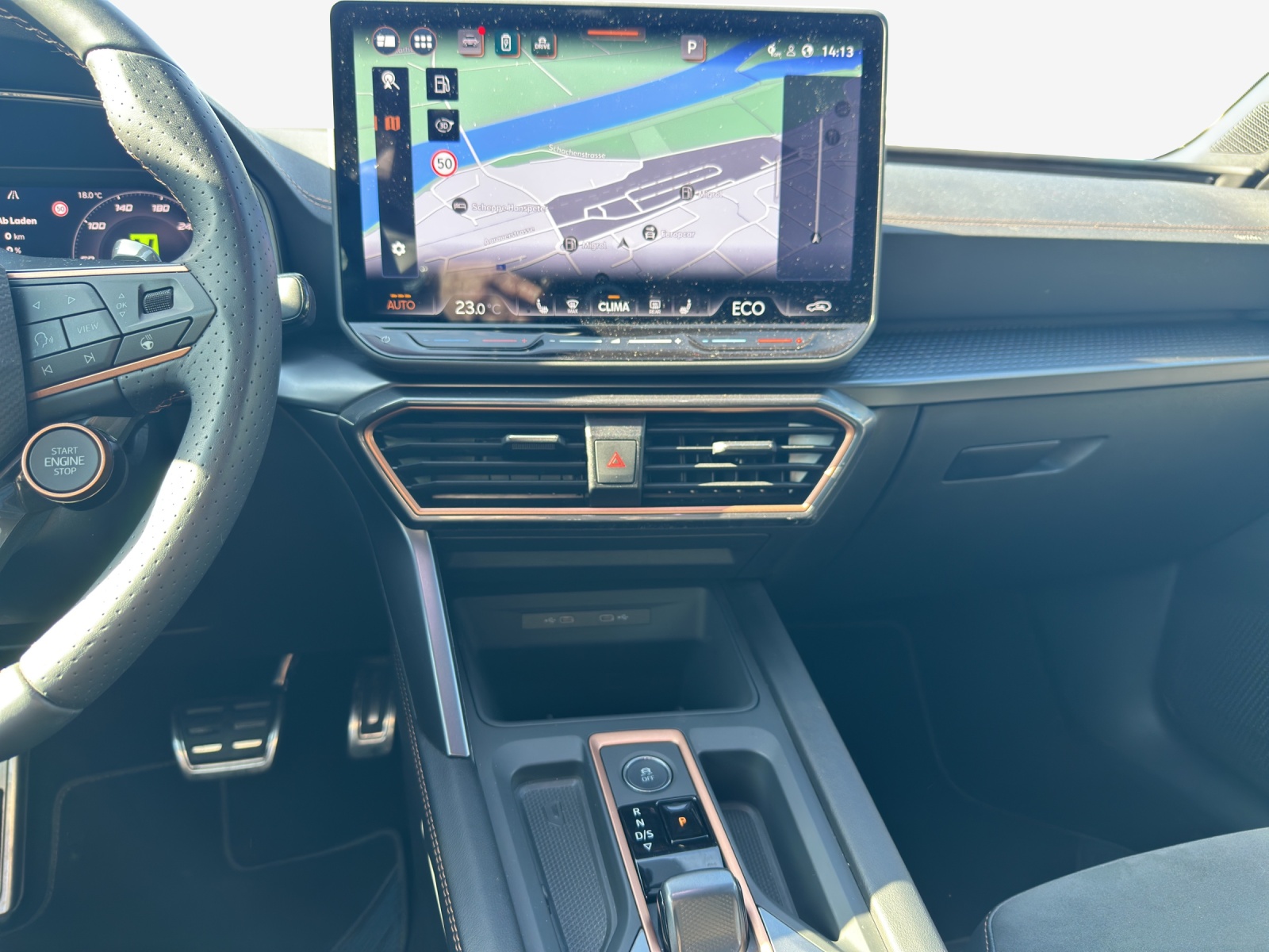 CUPRA LEON ST 1.5 e-HYBRID pHEV VZ DSG-image-10