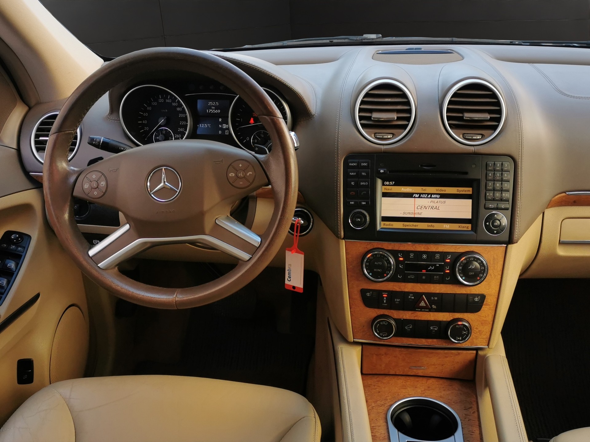 MERCEDES-BENZ GL 450 (420) CDI 4Matic 7G-Tronic-image-17