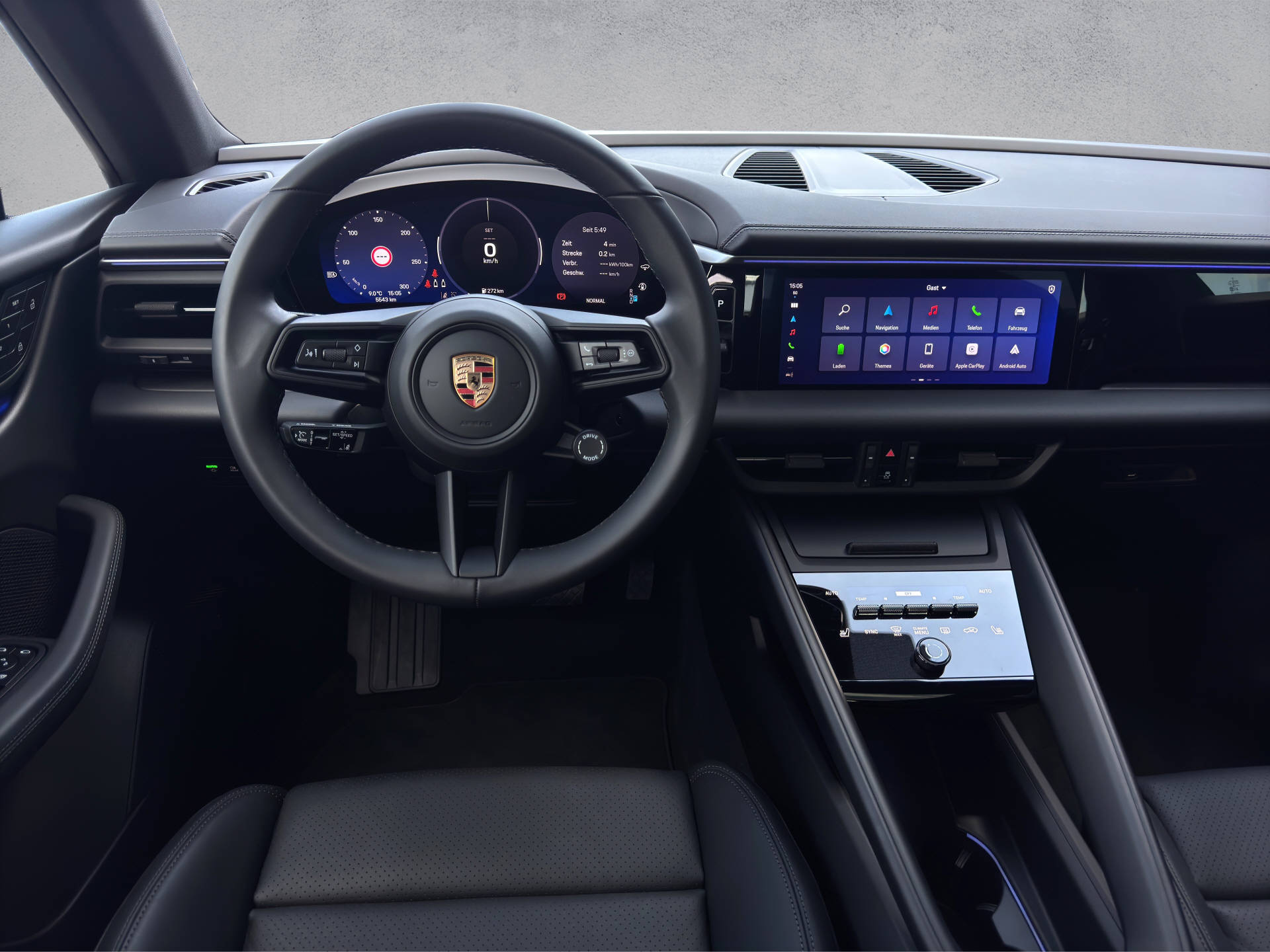 PORSCHE Macan-image-5