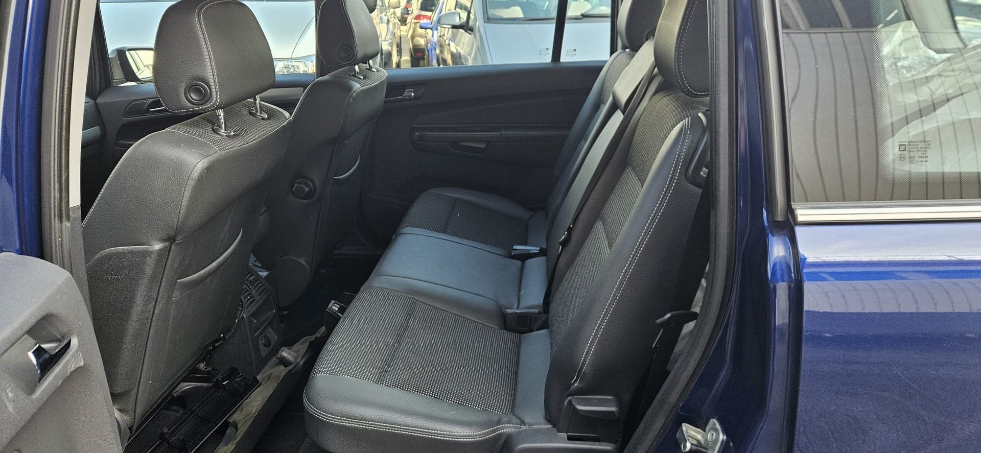 OPEL Zafira 2.2i 16V Enjoy-image-7