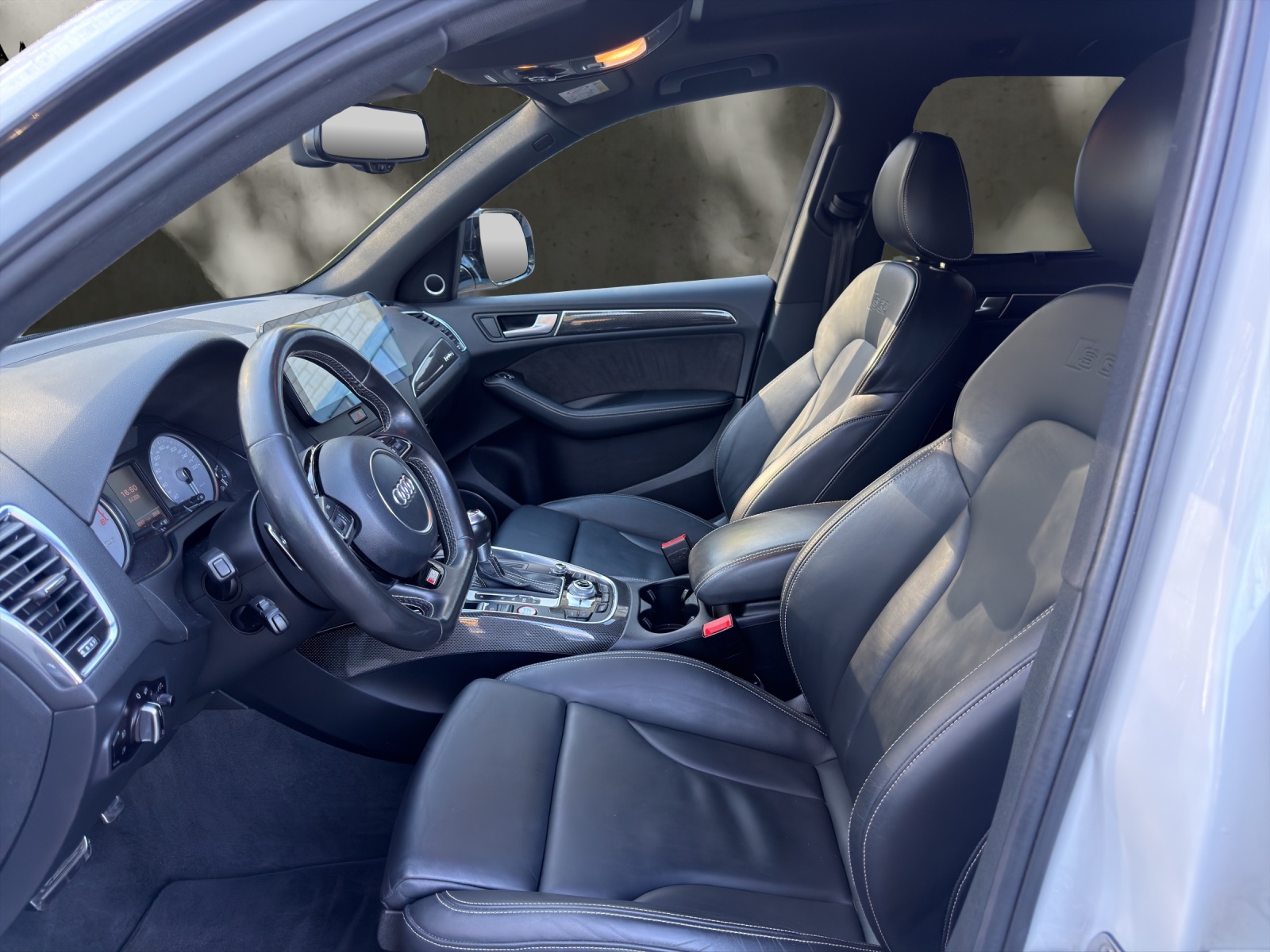 AUDI SQ5 3.0 TDI quattro tiptronic-image-8
