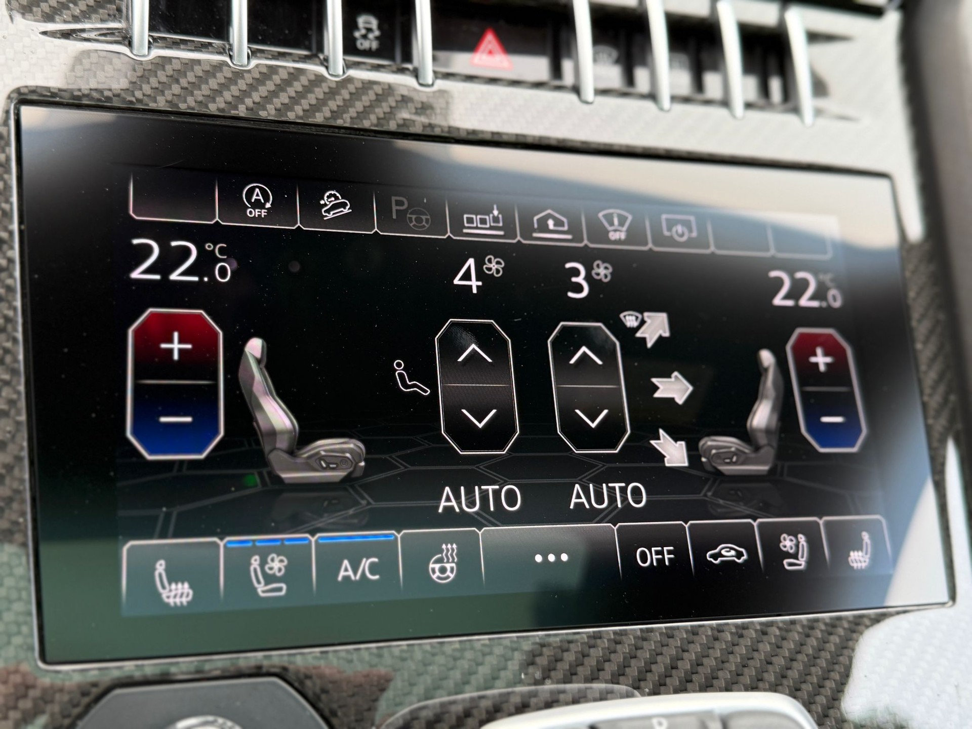 LAMBORGHINI Urus 4.0-image-16