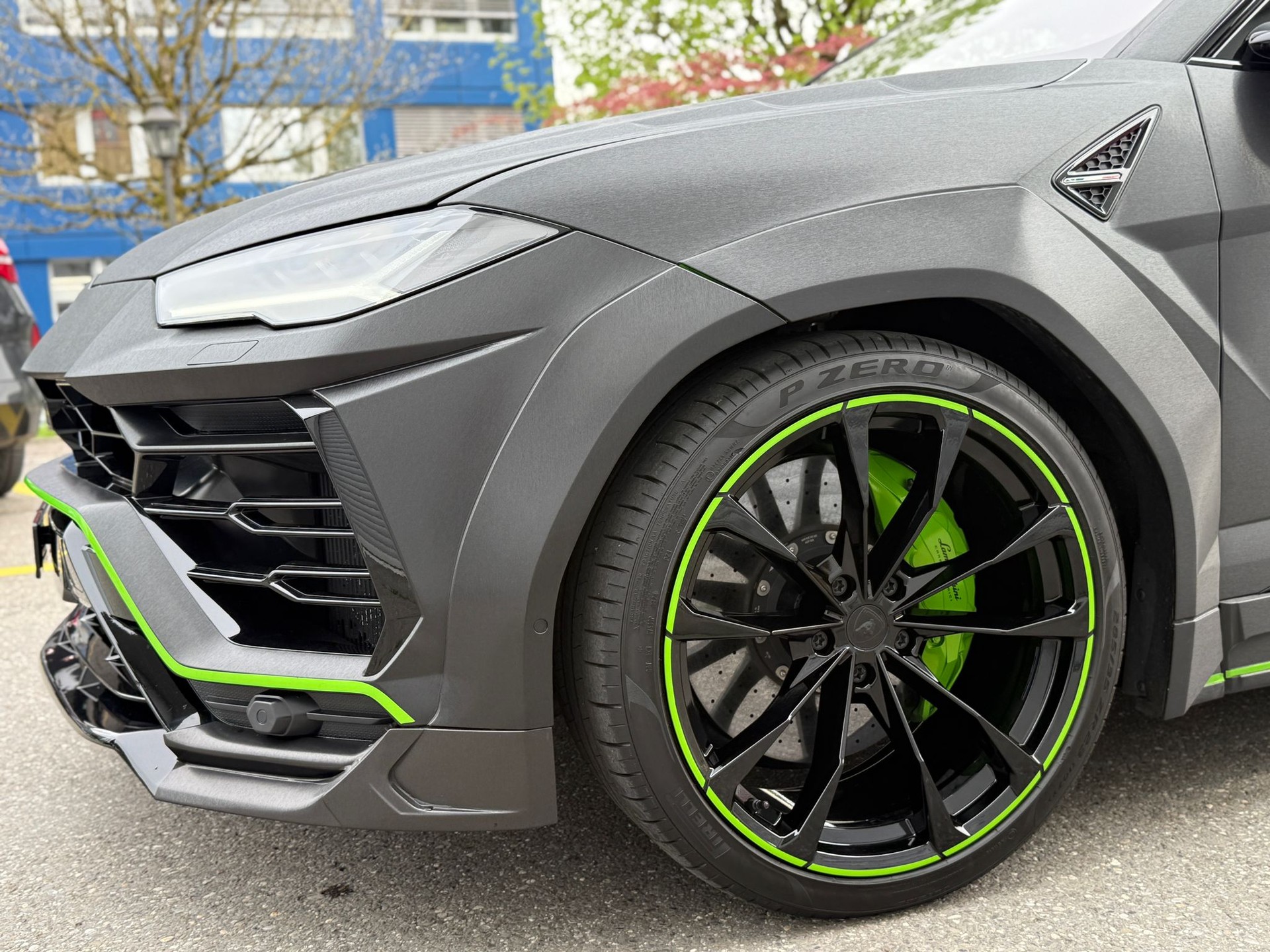 LAMBORGHINI Urus 4.0-image-6