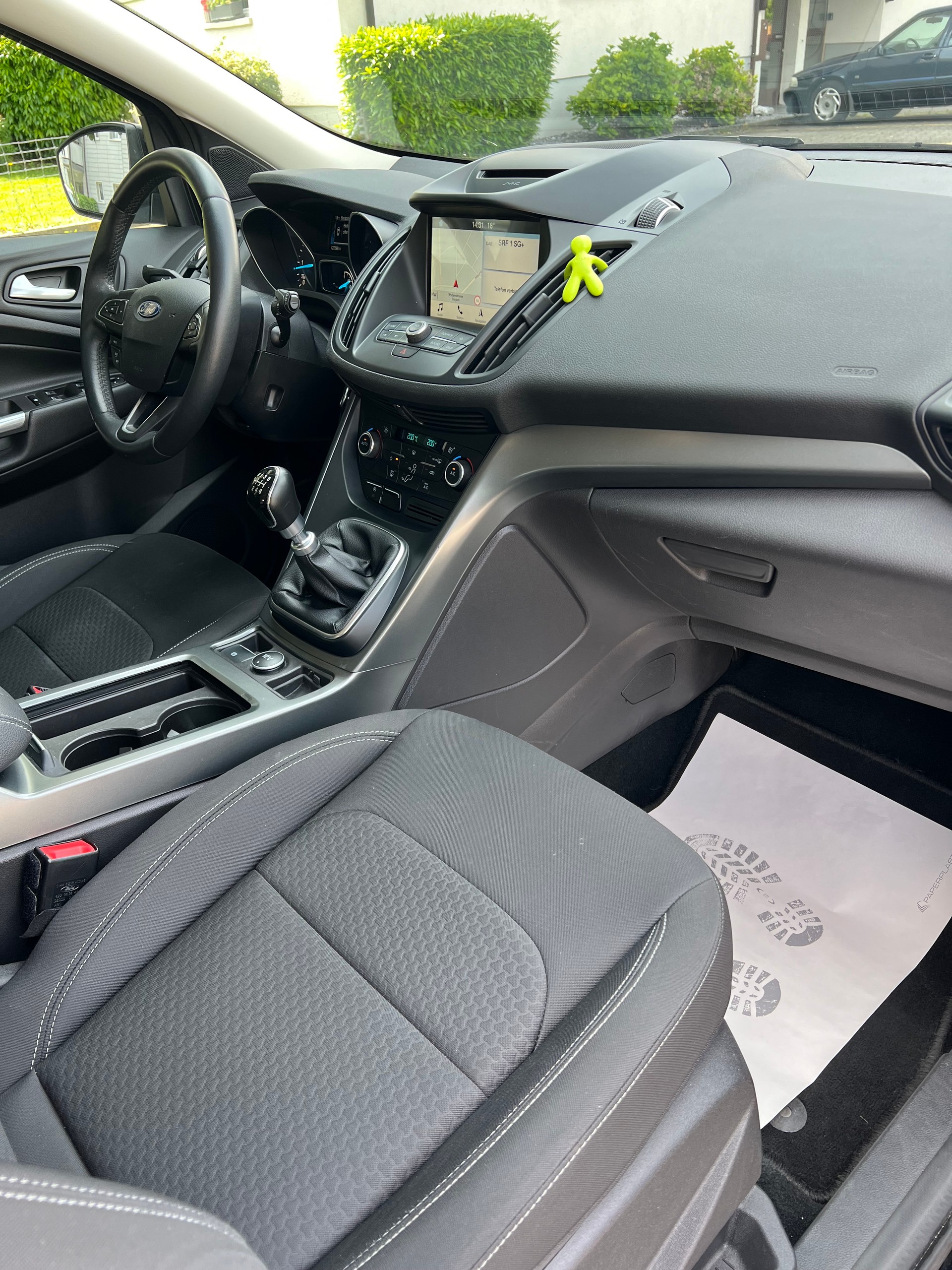 FORD Kuga 2.0 TDCi Titanium 2WD-image-10