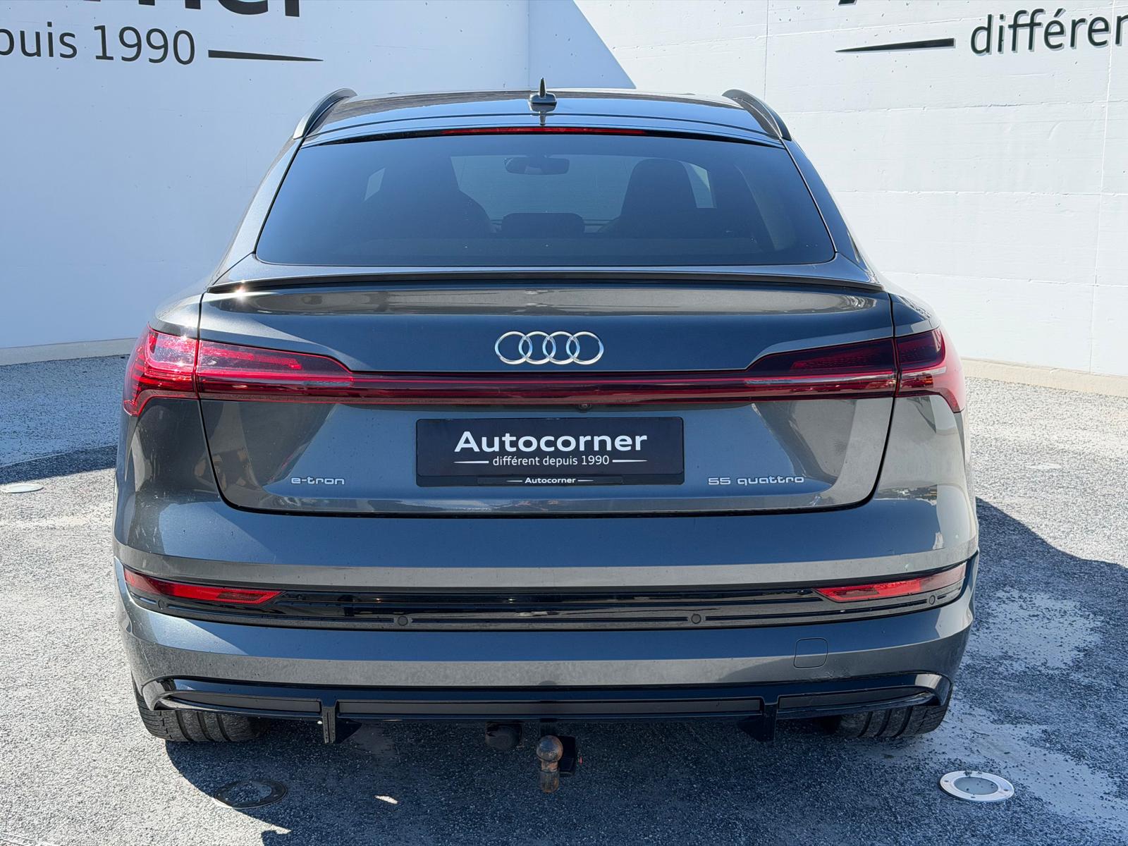 AUDI e-tron 55 Sportback S Line Black Edition quattro-image-5