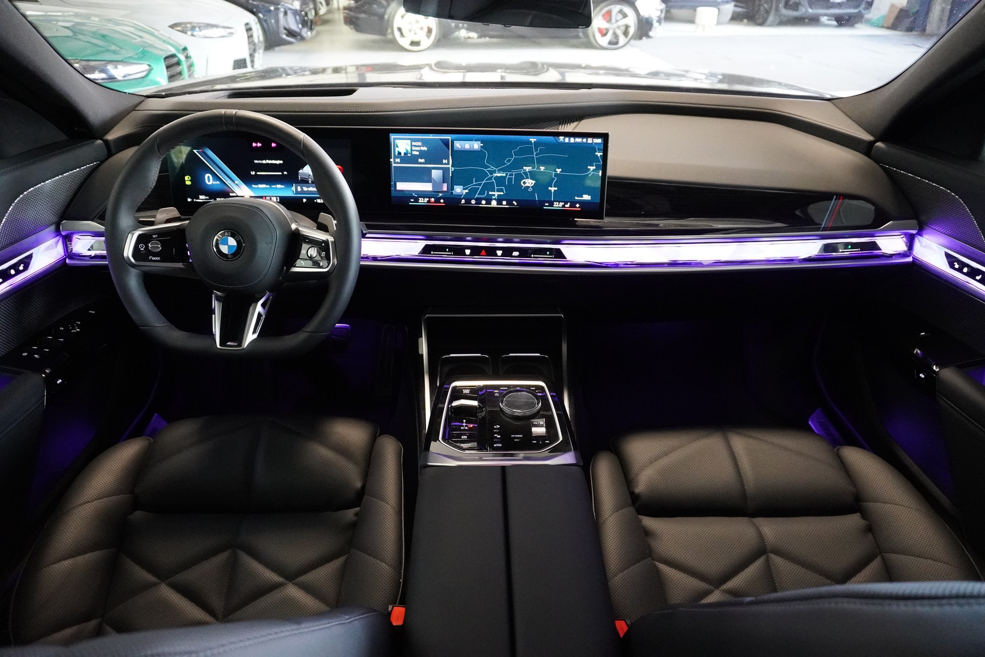 BMW 740d xDrive 48V M Sport Steptronic // Individual Dravitgrau // BMW Werksgarantie bis 07/2028 //-image-12