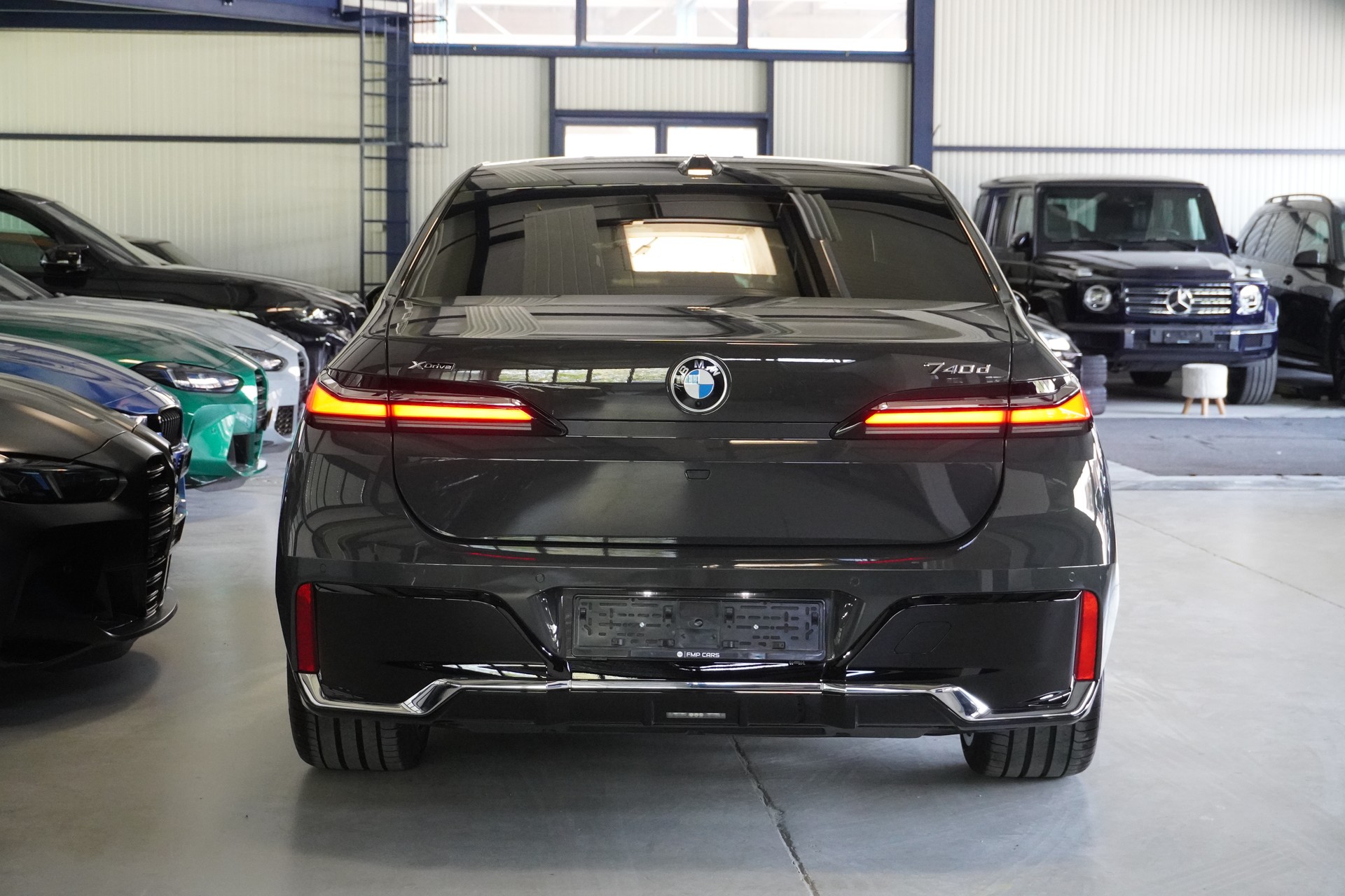 BMW 740d xDrive 48V M Sport Steptronic // Individual Dravitgrau // BMW Werksgarantie bis 07/2028 //-image-6