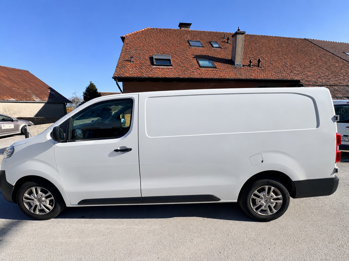 Car photo