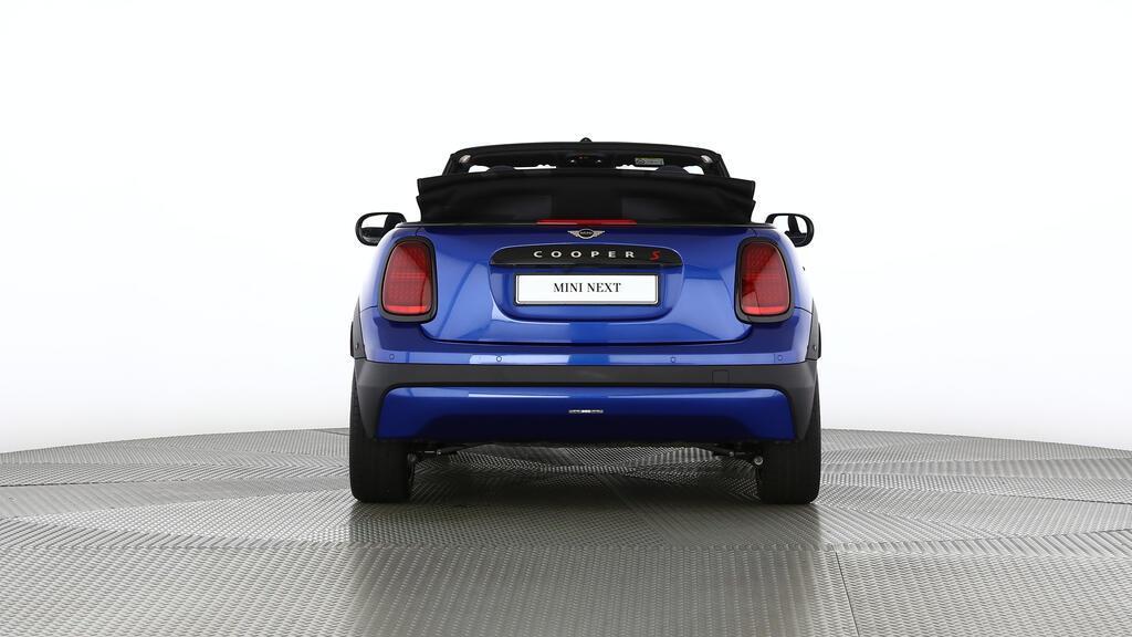 MINI Cooper S Cabrio-image-13