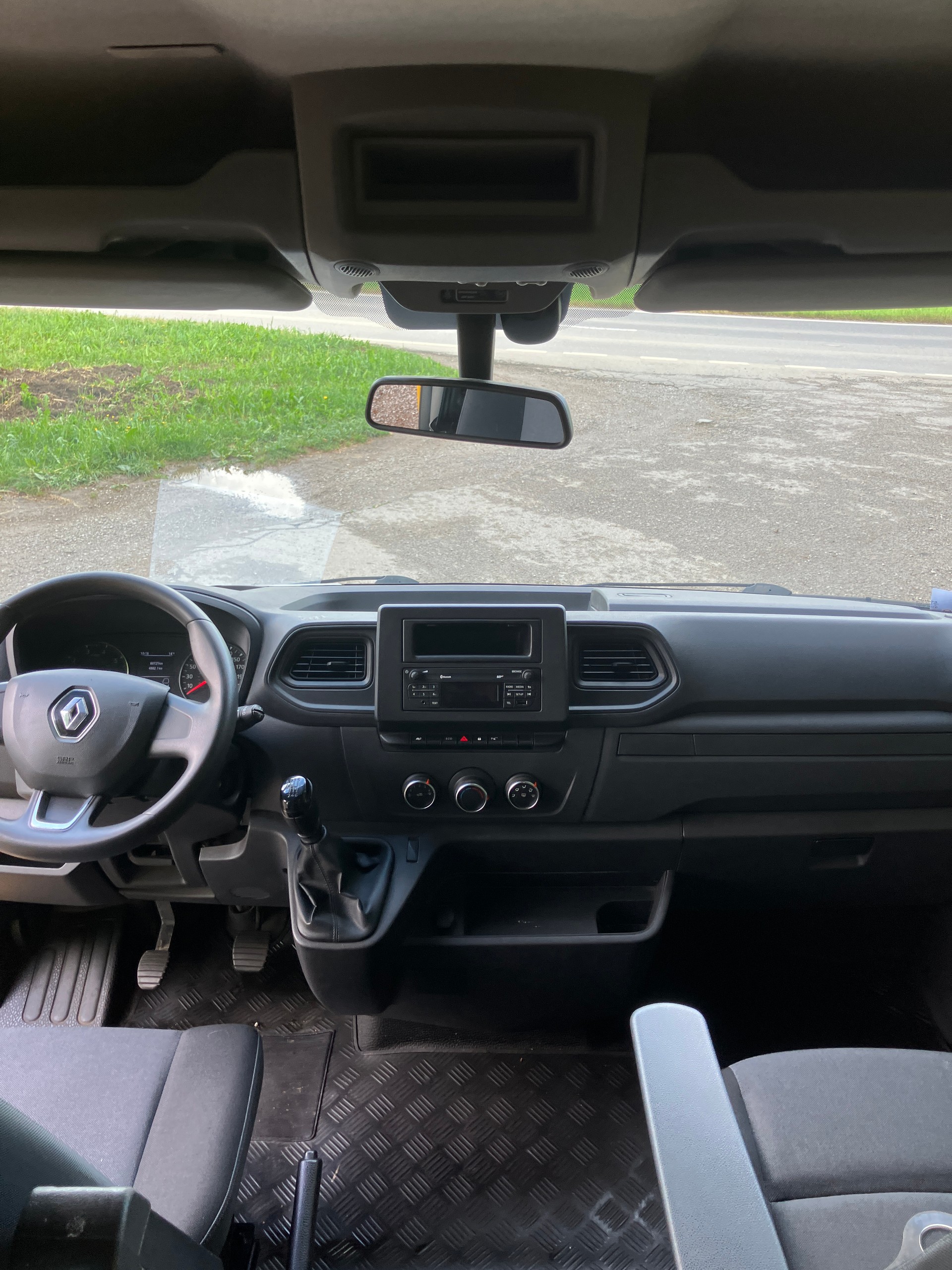 RENAULT Master T35 2.3dCi 135 L3H3-image-7