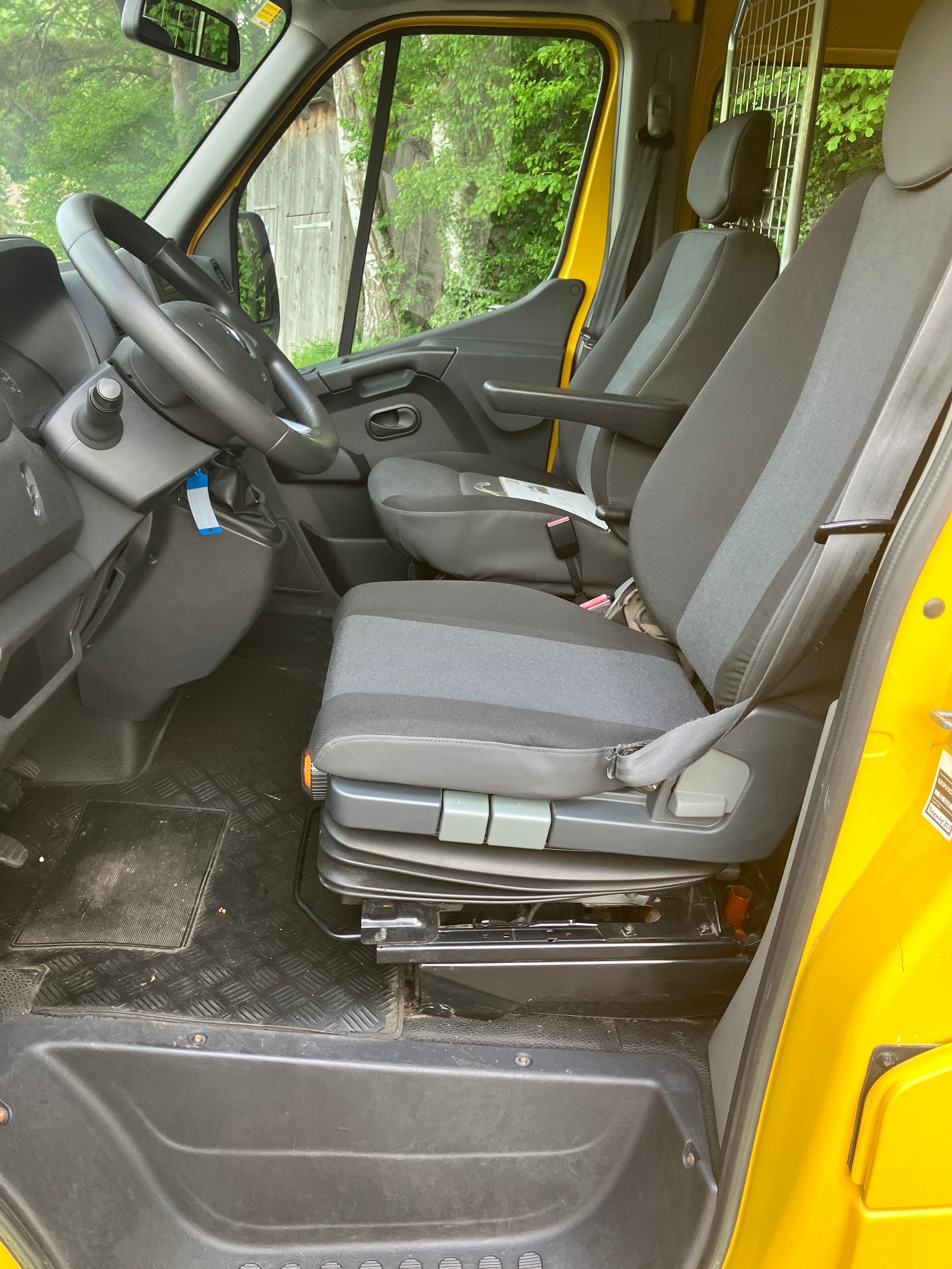 RENAULT Master T35 2.3dCi 135 L3H3-image-6