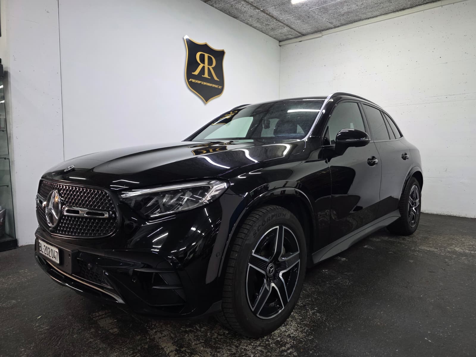 MERCEDES-BENZ GLC 300 d 4Matic 9G-Tronic