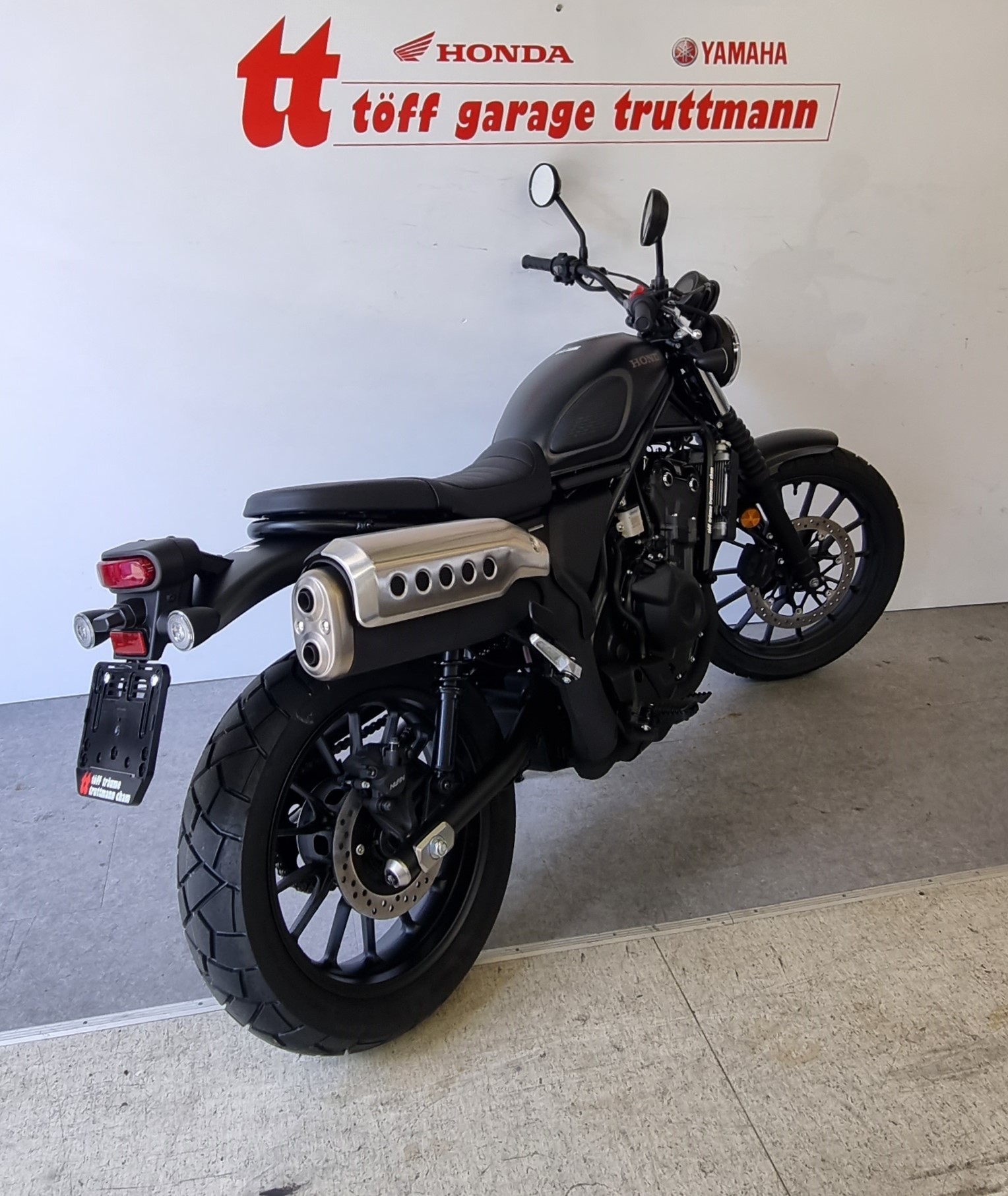 HONDA CL 500-showroom-element-3
