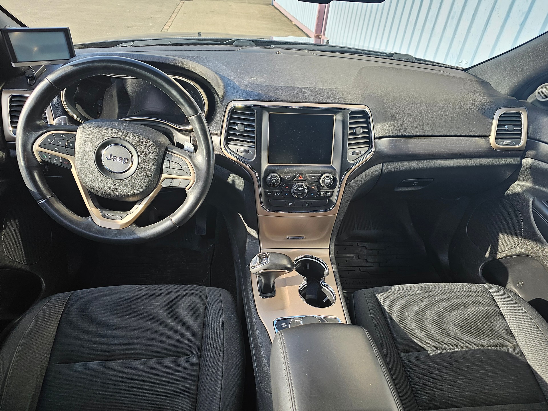 JEEP Grand Cherokee 3.0 CRD Laredo-image-7