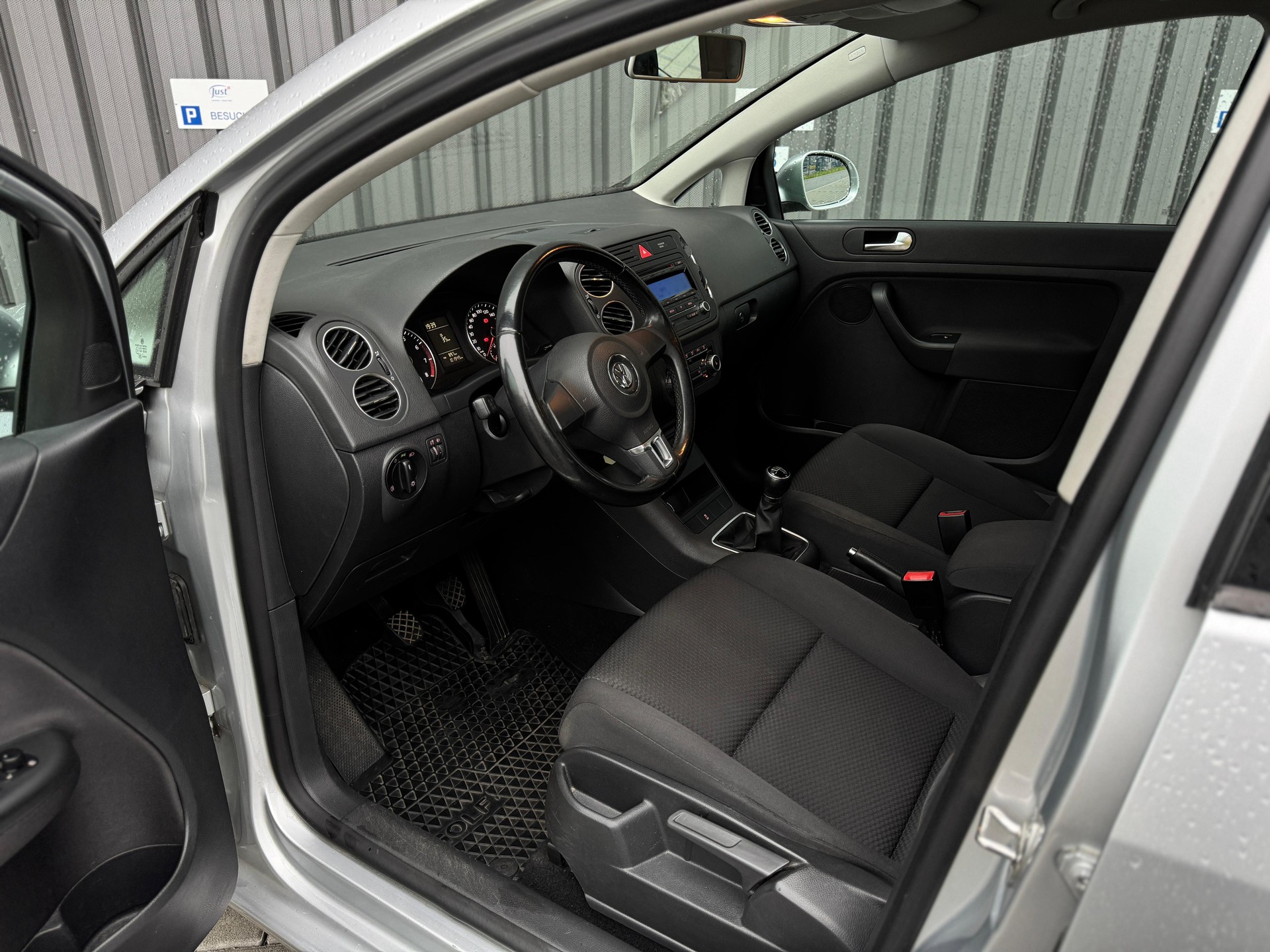 VW Golf Plus 1.4 16V Trendline-image-12