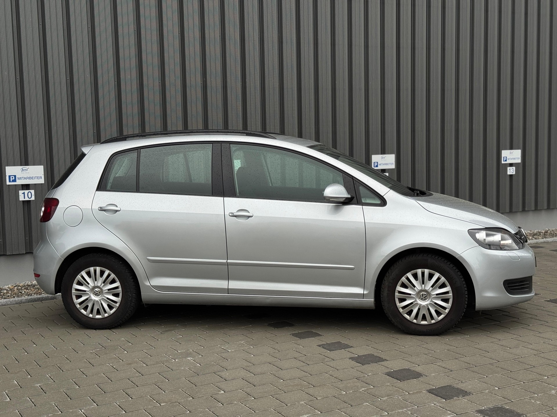 VW Golf Plus 1.4 16V Trendline-image-8