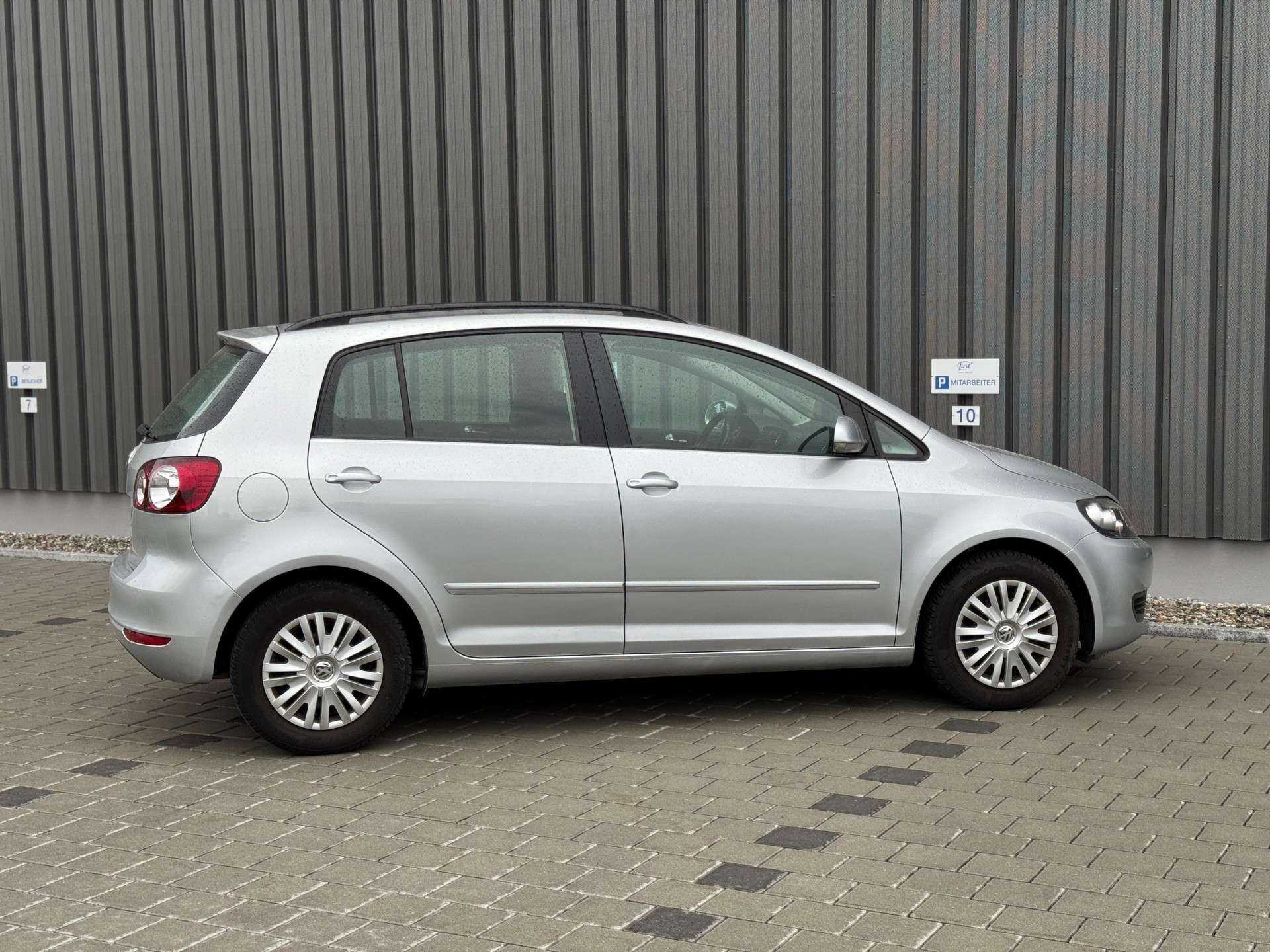 VW Golf Plus 1.4 16V Trendline-image-7