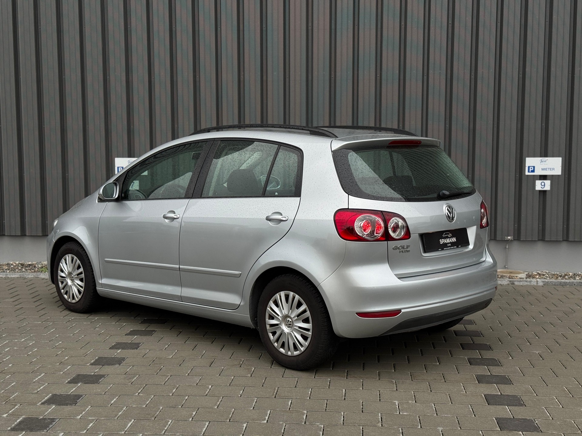 VW Golf Plus 1.4 16V Trendline-image-5