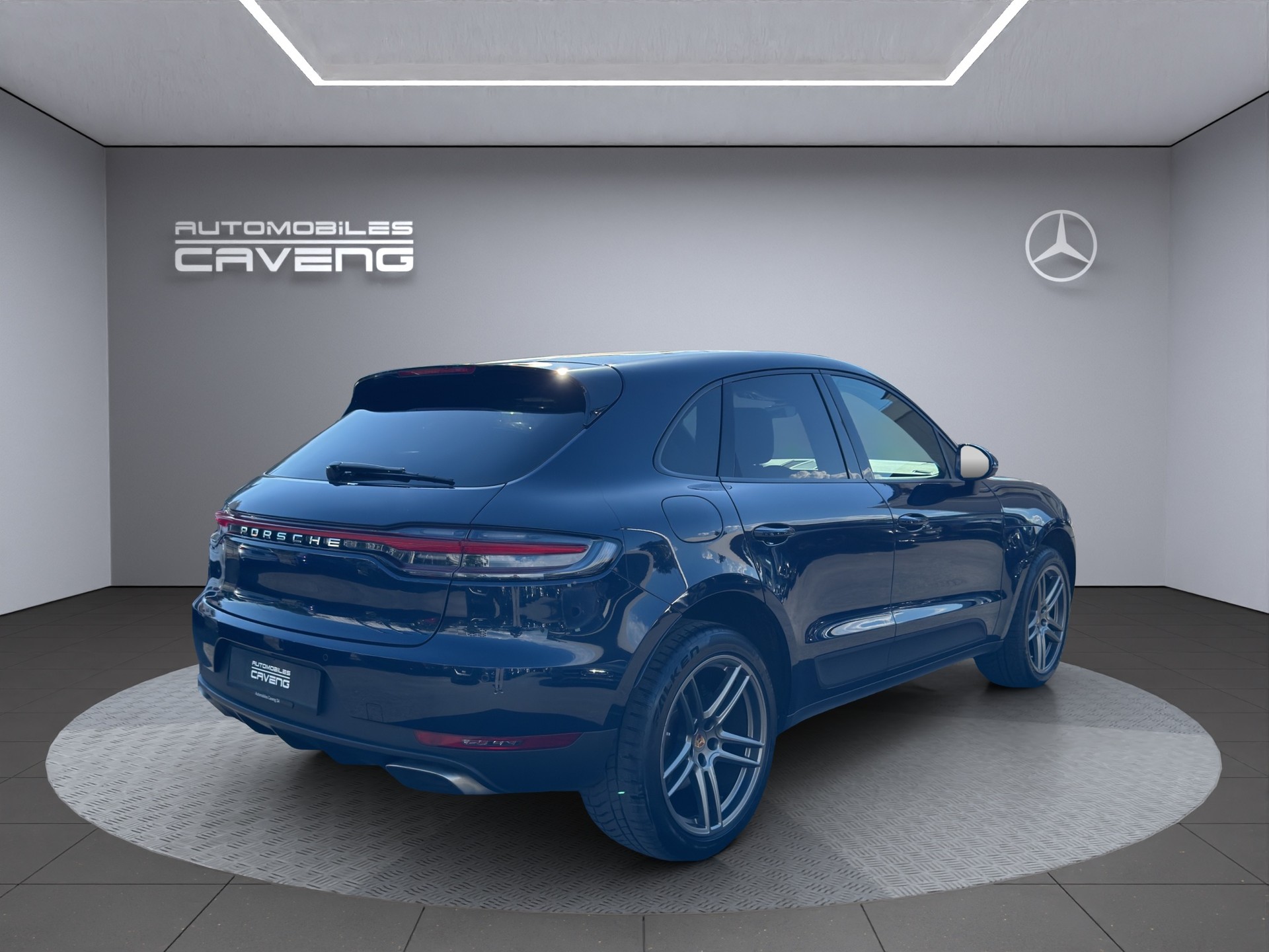 PORSCHE Macan PDK-image-4