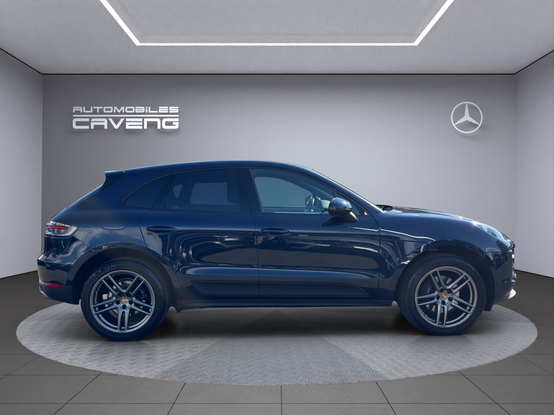 PORSCHE Macan PDK-image-5