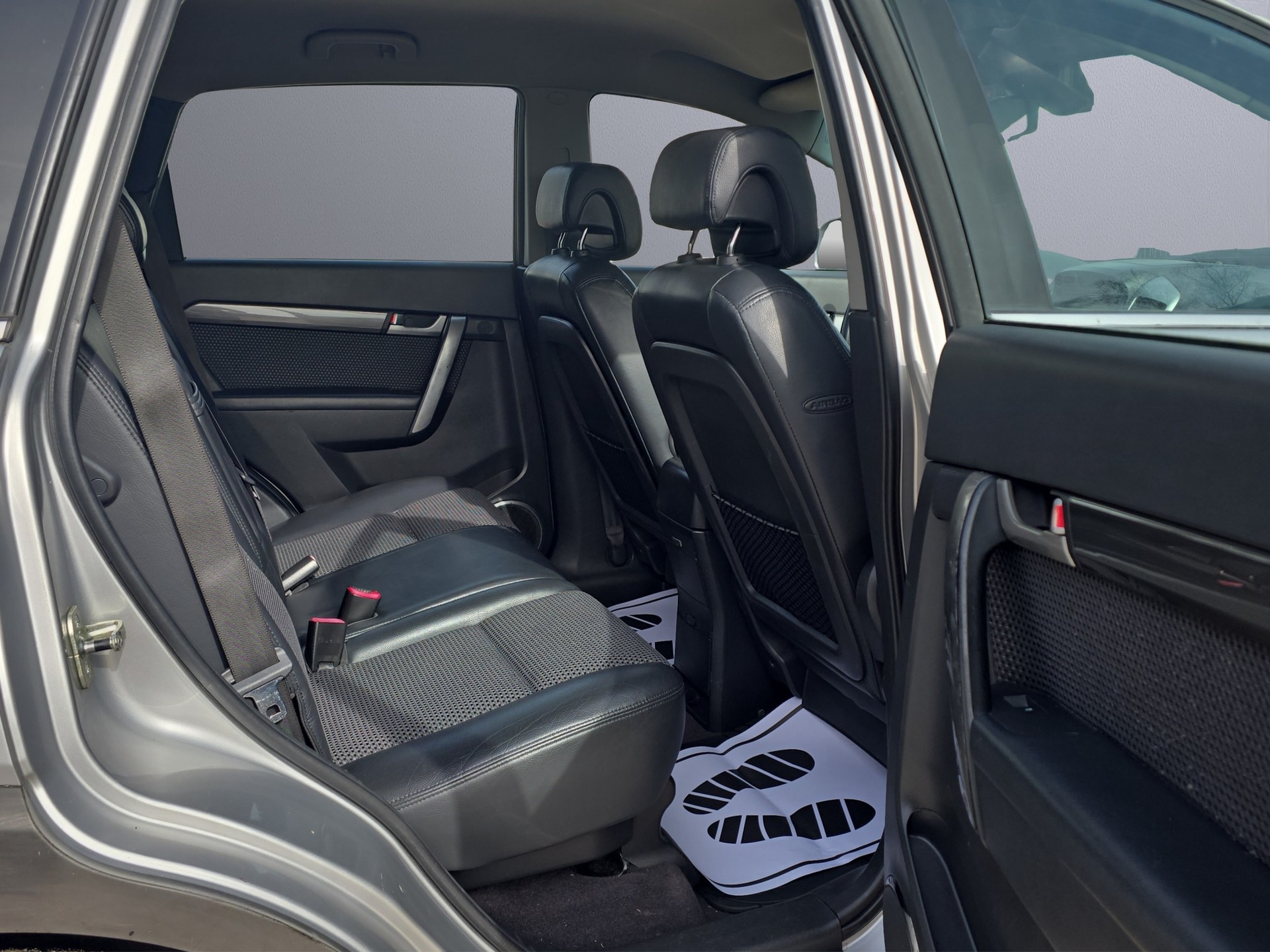 CHEVROLET Captiva 2.0 VCDi LT 4WD-image-10
