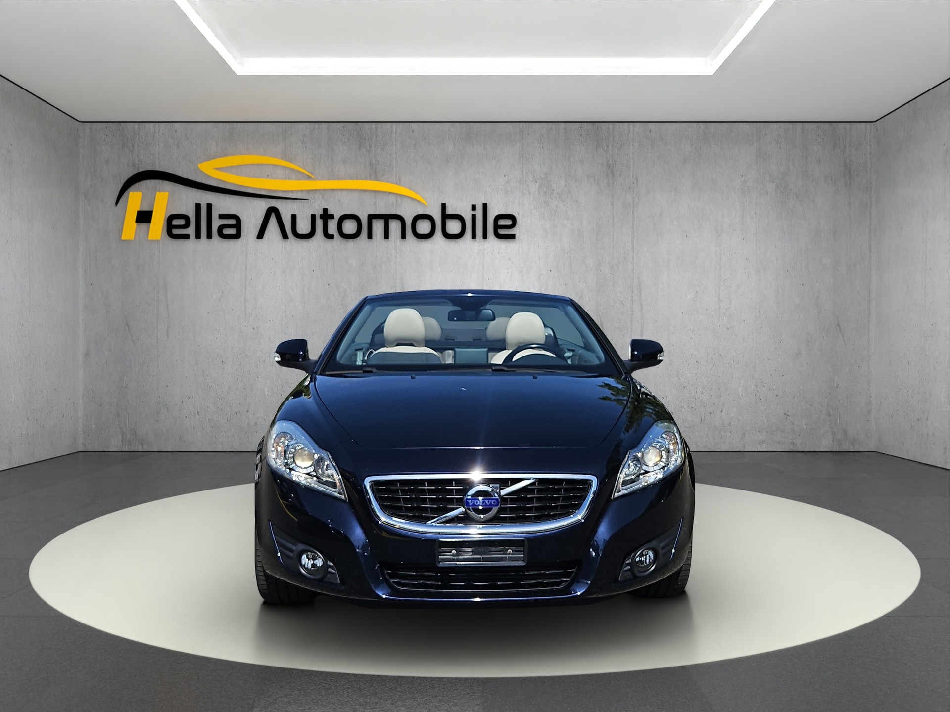 VOLVO C70 2.0D Momentum Powershift-image-0