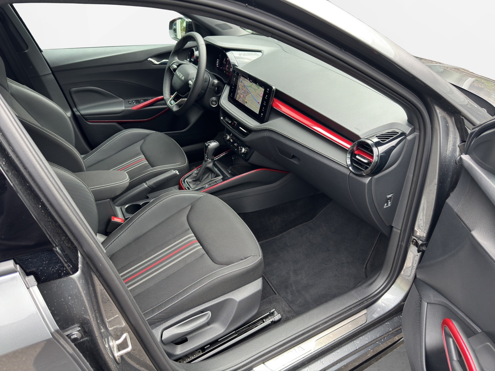 SKODA Fabia 1.0 TSI Monte Carlo DSG-image-13